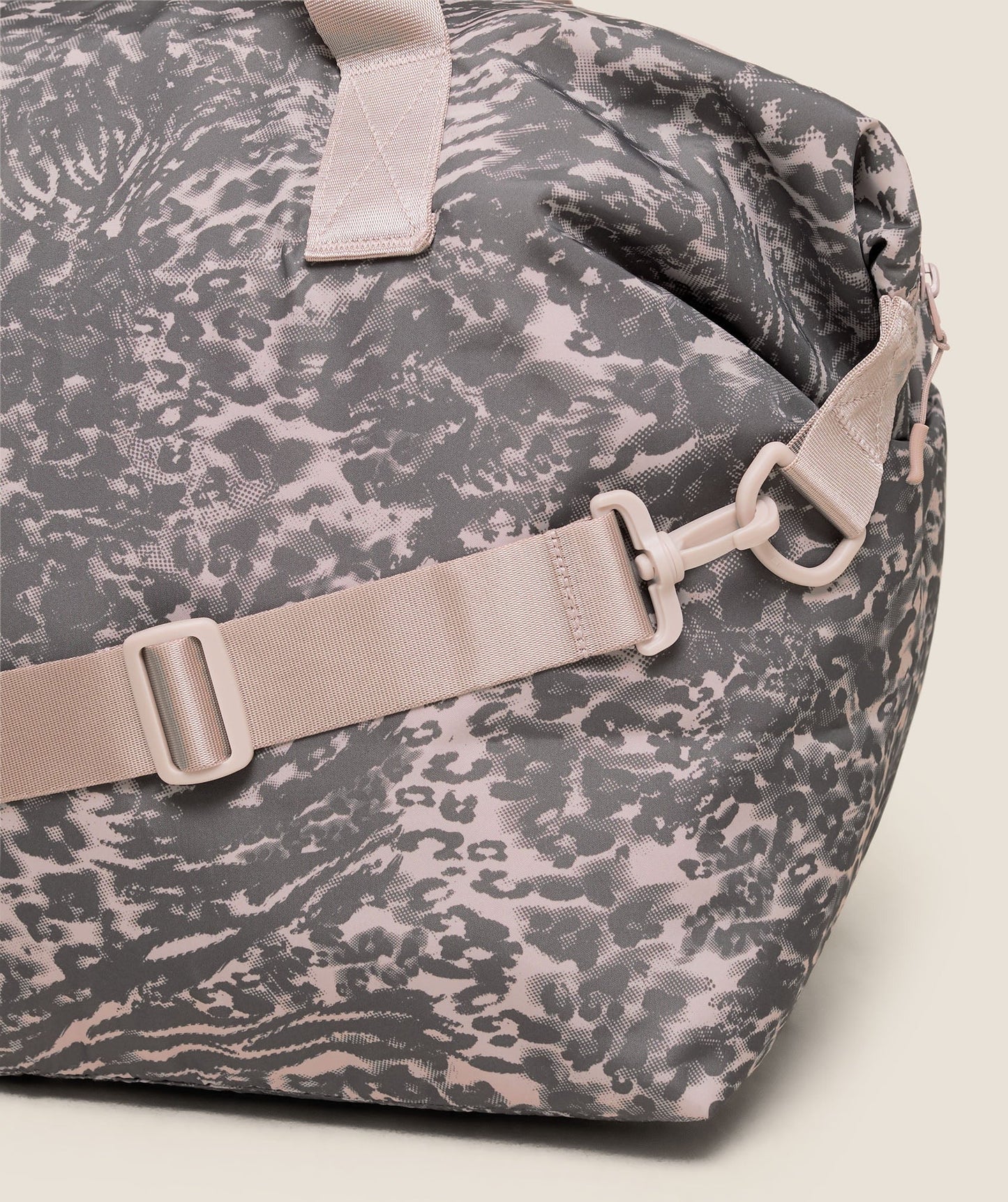 Gymshark Mode Duffle Bag - Dusk Pink