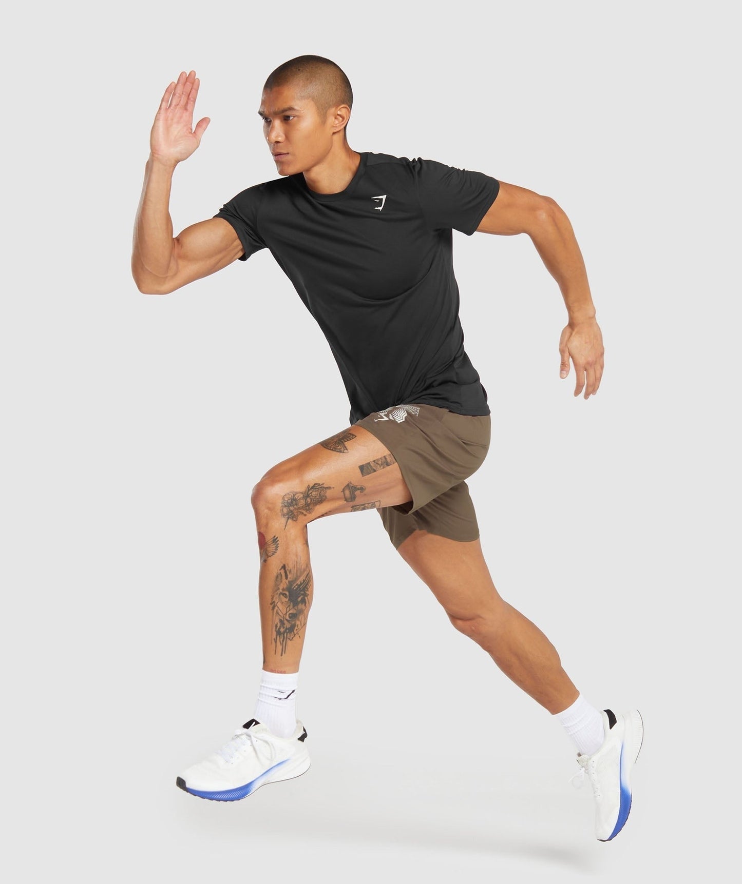Gymshark Hybrid Wellness 7" Shorts - Penny Brown