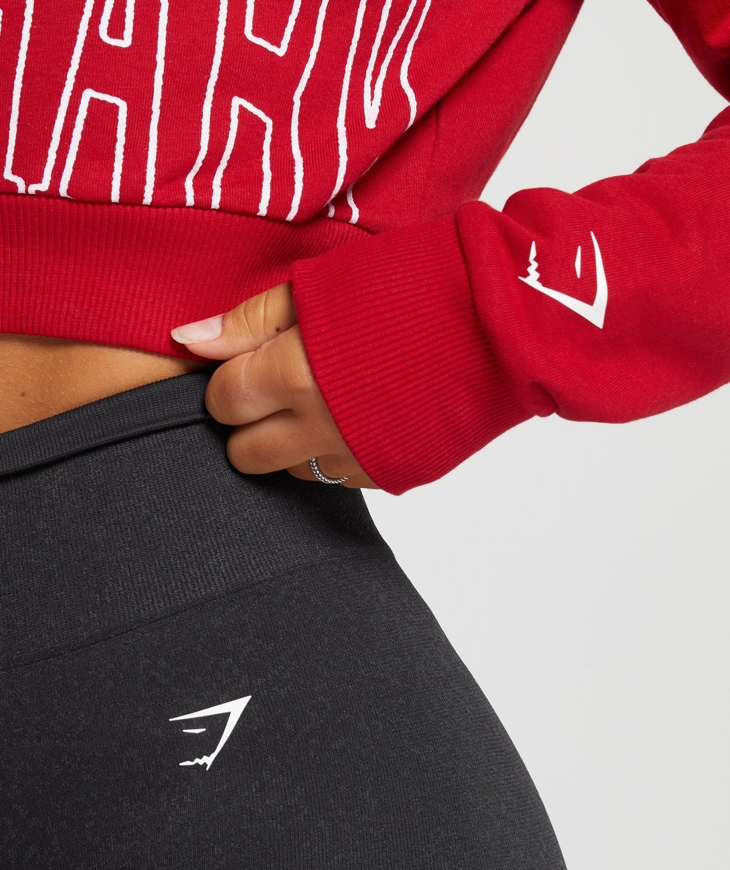Gymshark Lifting Graphic Cropped Sweatshirt - Carmine Red