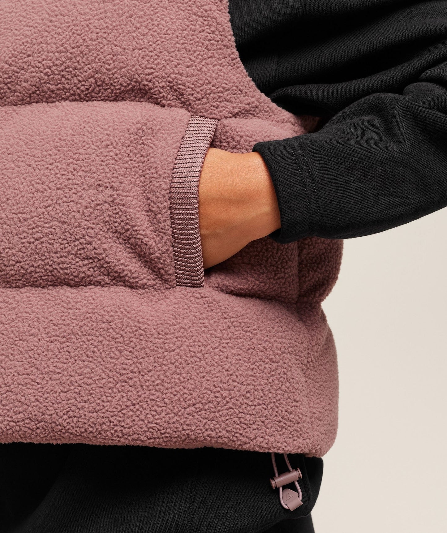 Gymshark Borg Puffer Vest - Chestnut Pink