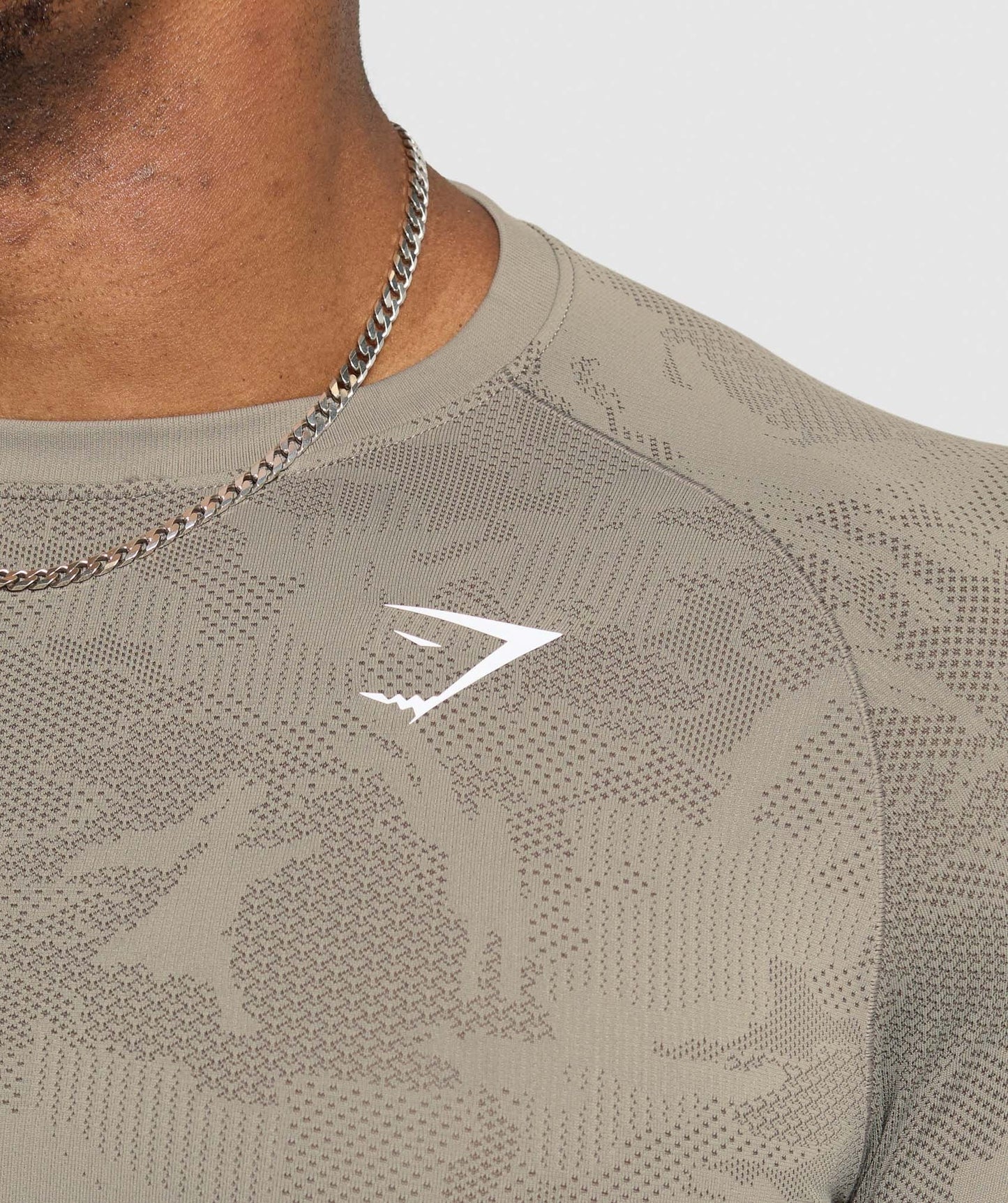 Gymshark Geo Seamless Long Sleeve T-Shirt - Linen Brown/Camo Brown