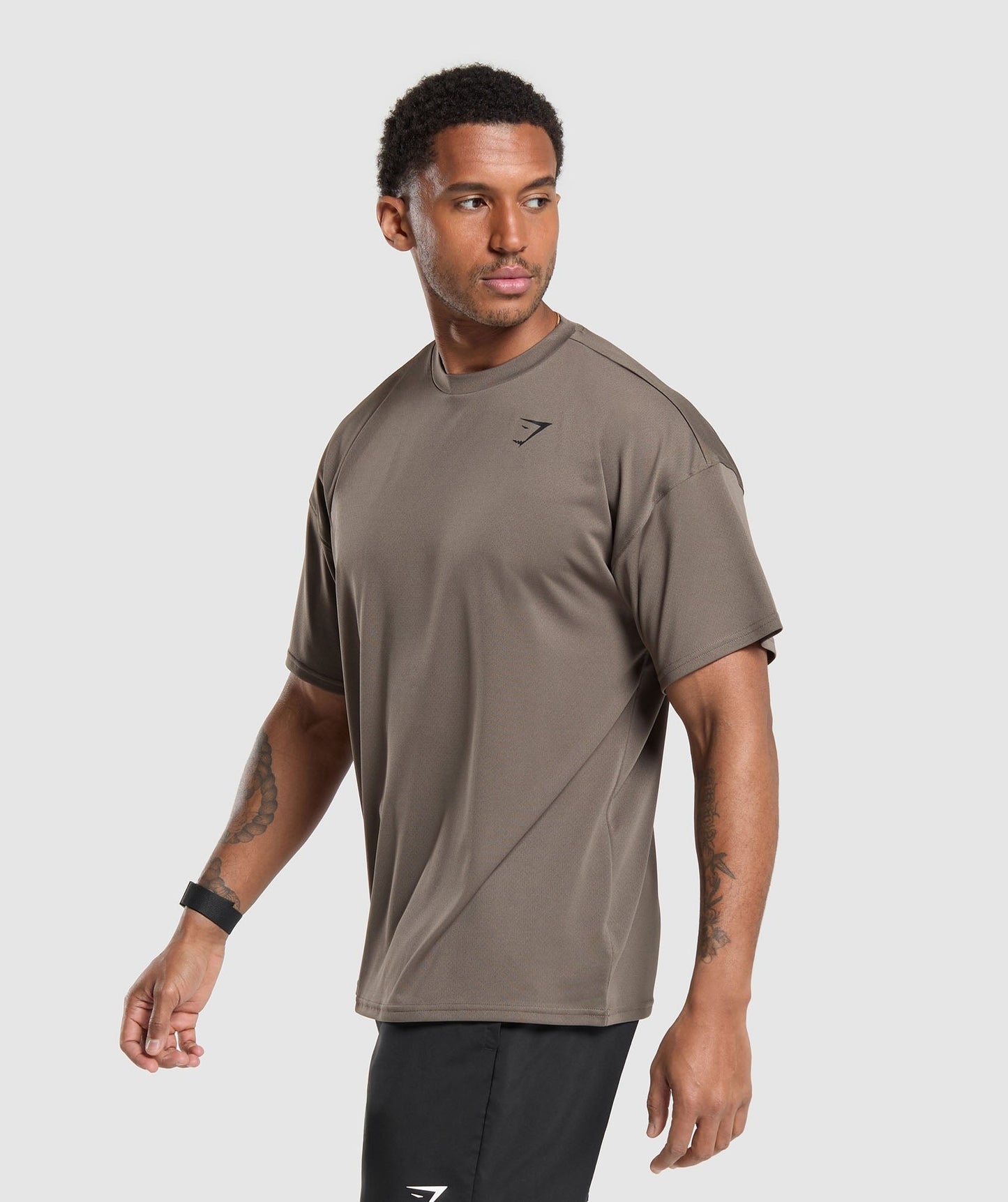 Gymshark Arrival Oversized T-Shirt - Camo Brown
