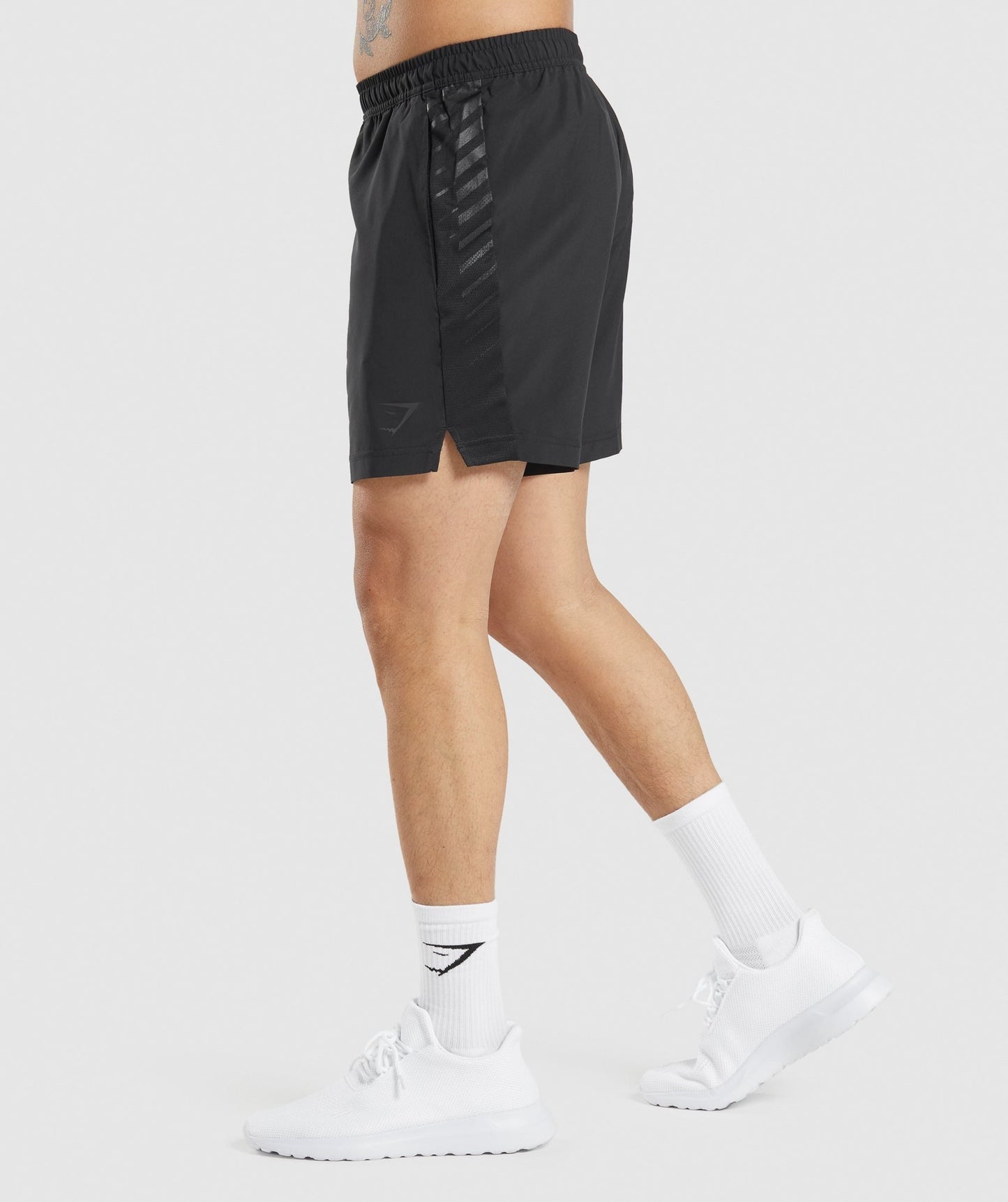 Gymshark Sport Stripe 7" Shorts - Black