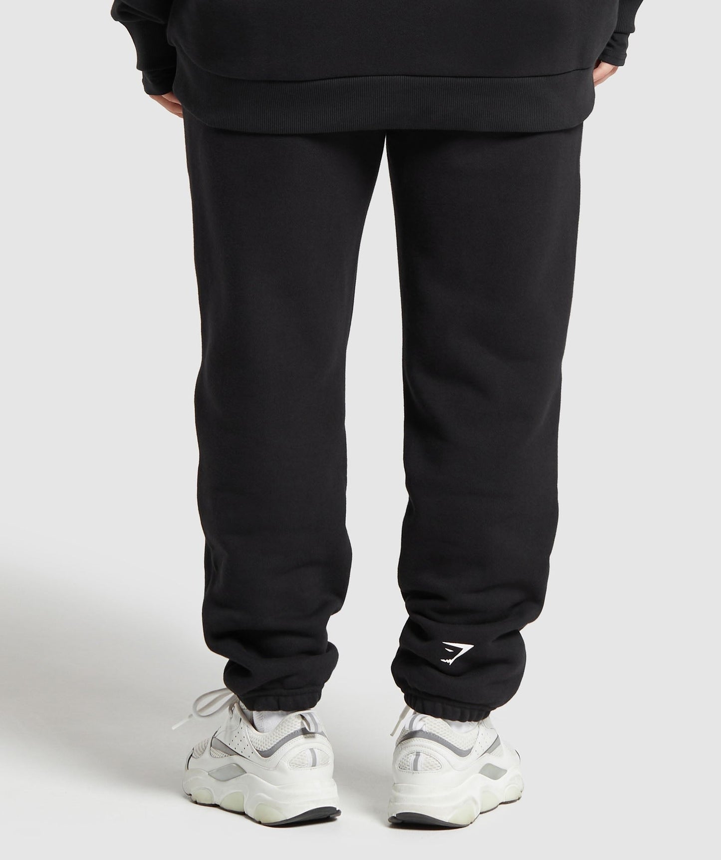 Gymshark GS X Leana Deeb Oversized Joggers - Black