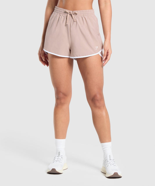 Gymshark Training Contrast Loose Shorts 2.5" - Stone Pink
