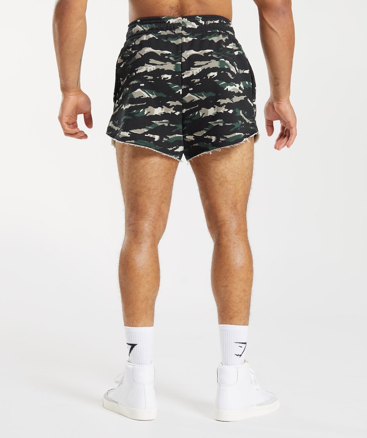 Gymshark Legacy Shorts - Obsidian Green