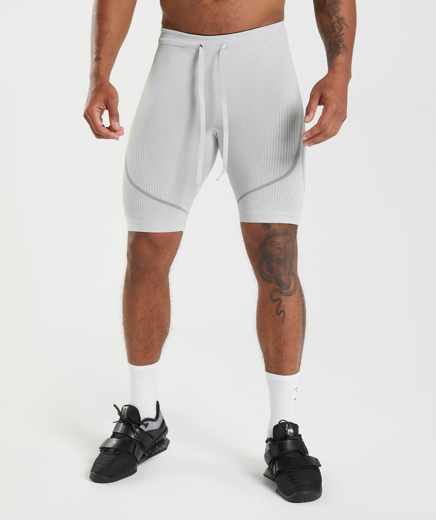 Gymshark 315 Seamless 1/2 Shorts - Light Grey/Charcoal Grey