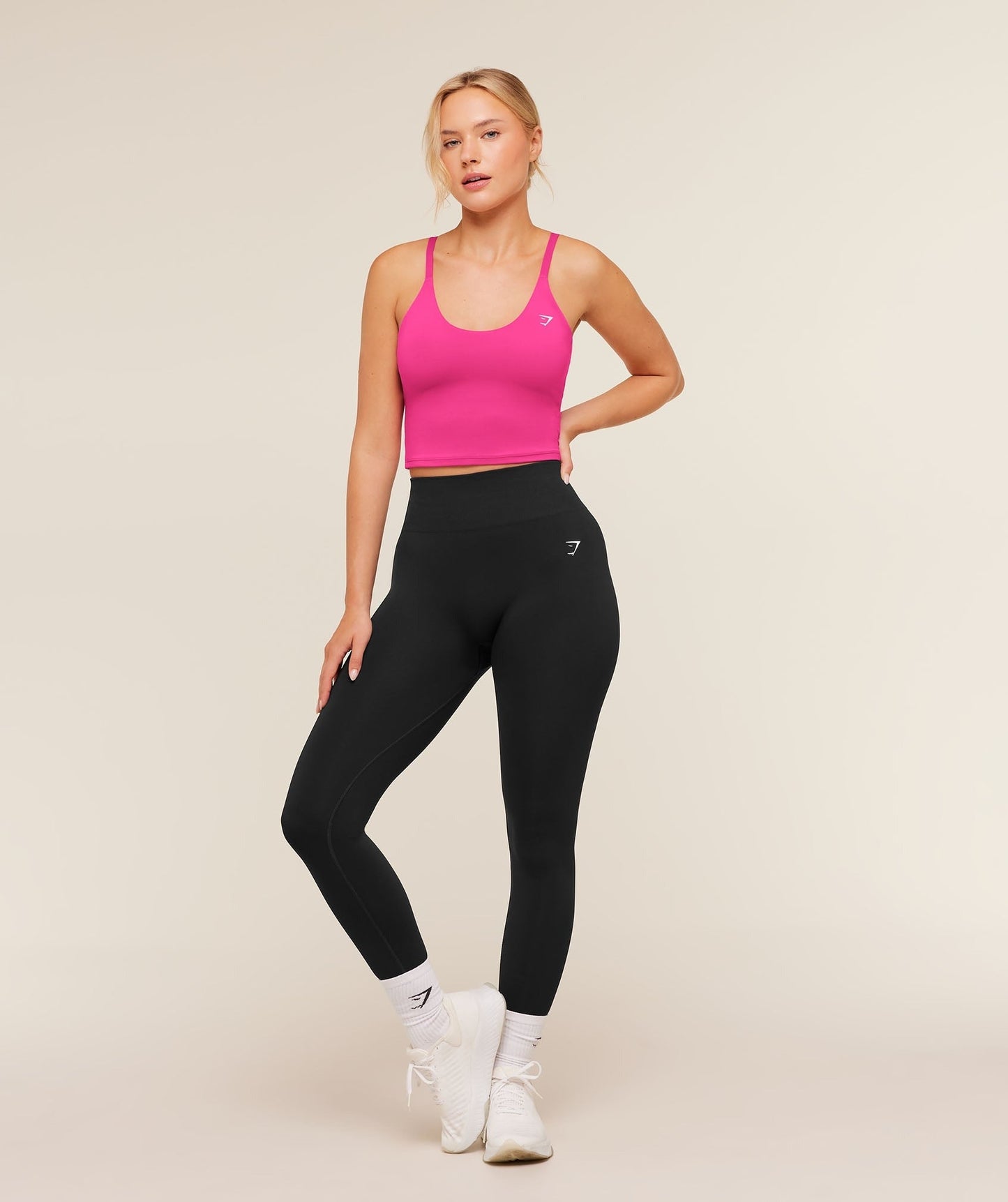 Gymshark Training Cami Tank With Shelf - Super-Set Pink