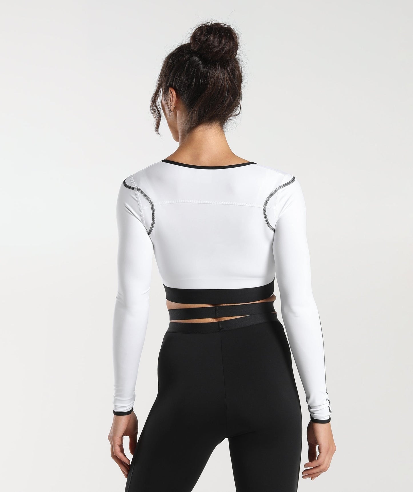 Gymshark Contrast Long Sleeve Crop Top - White