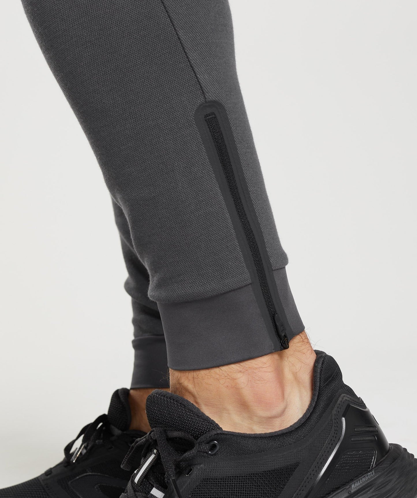 Gymshark Apex Technical Joggers - Onyx Grey