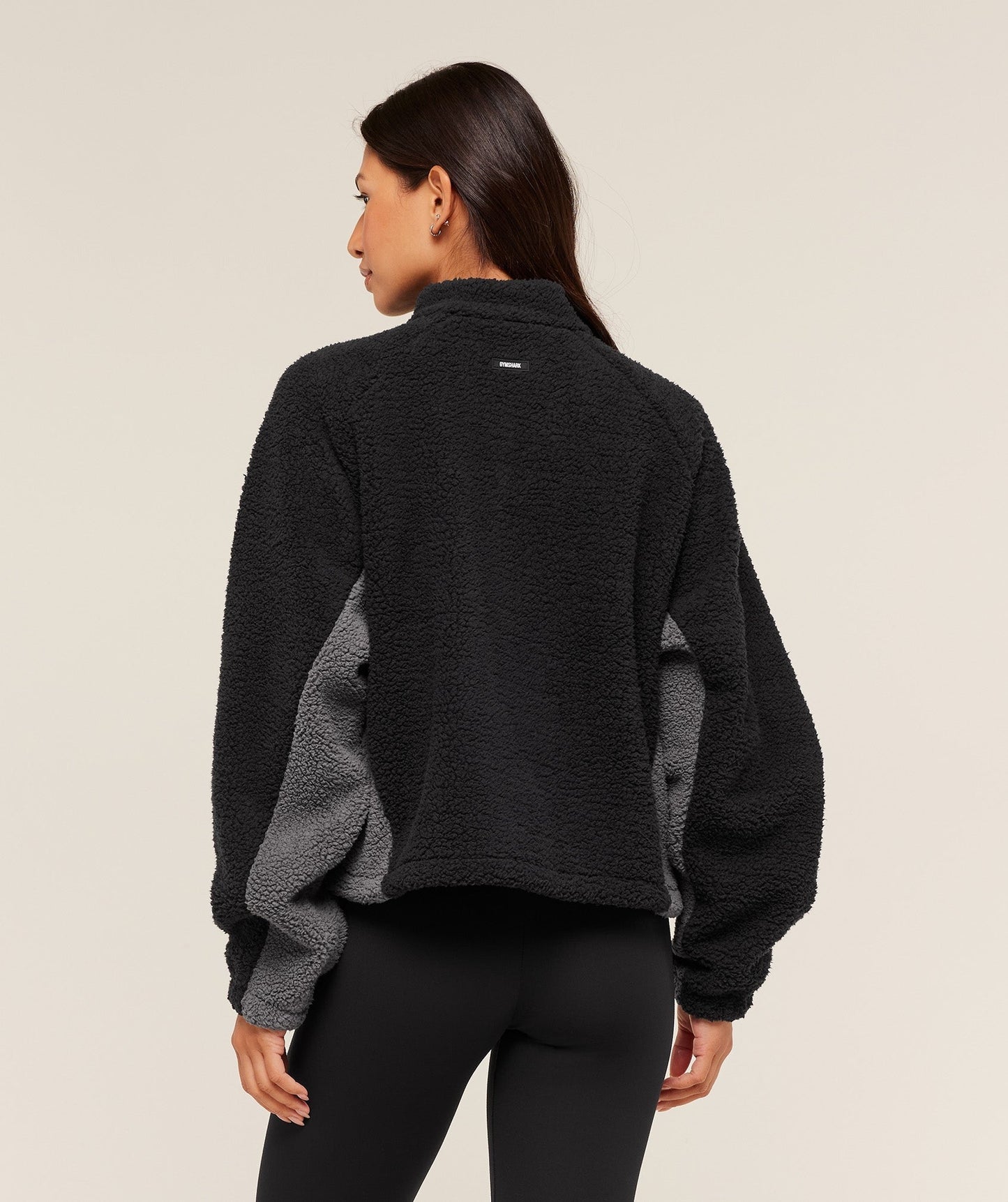Gymshark Contrast Sherpa Jacket - Black/Graphite Grey/Oat White