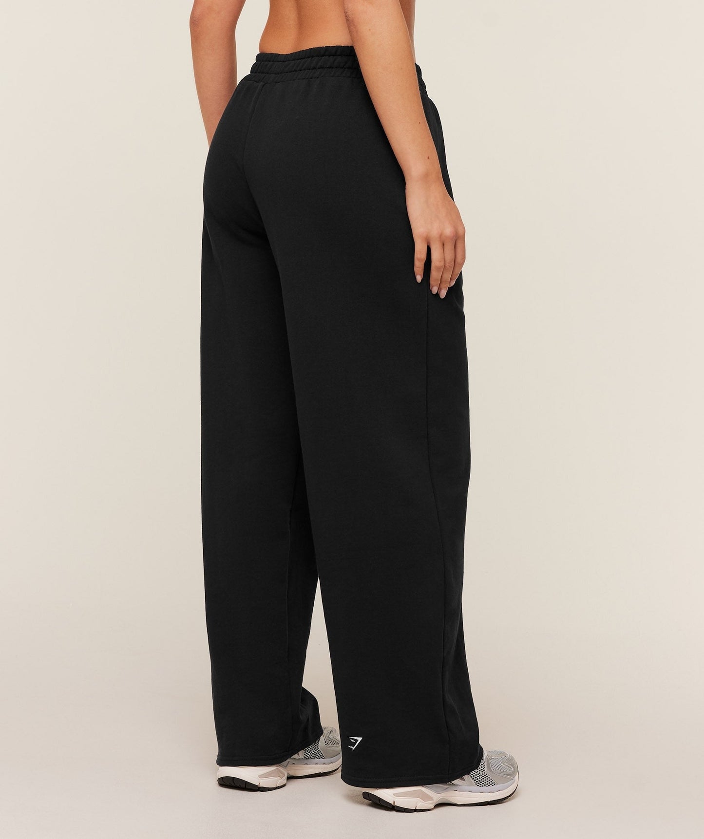 Gymshark Collegiate Graphic Straight Leg Joggers - GS Black