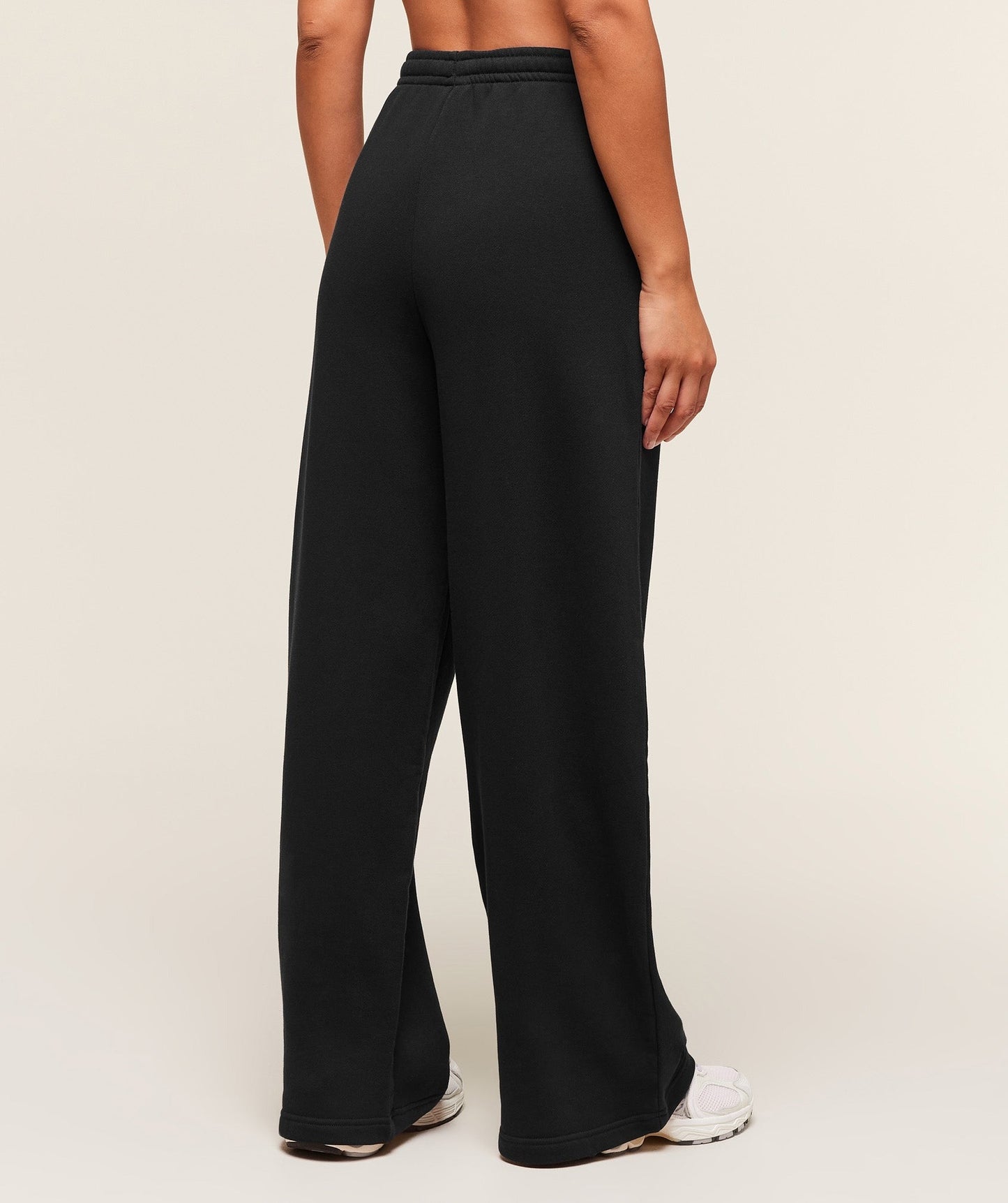 Gymshark Rest Day Sweats 2.0 Wide Leg Joggers - Black
