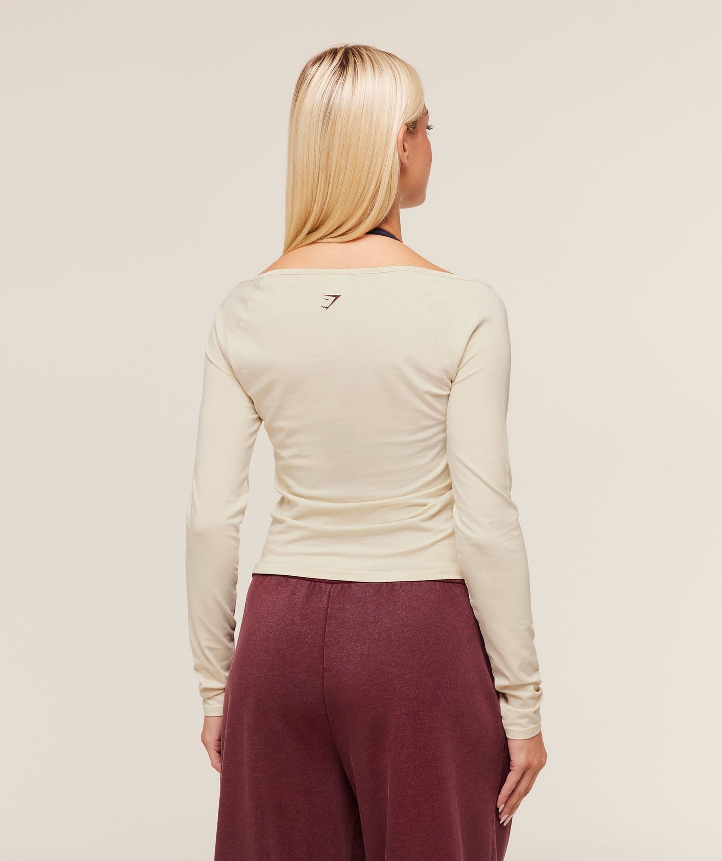 Gymshark Lifting Club 2012 Graphic Long Sleeve Top - Stone Beige/Wash