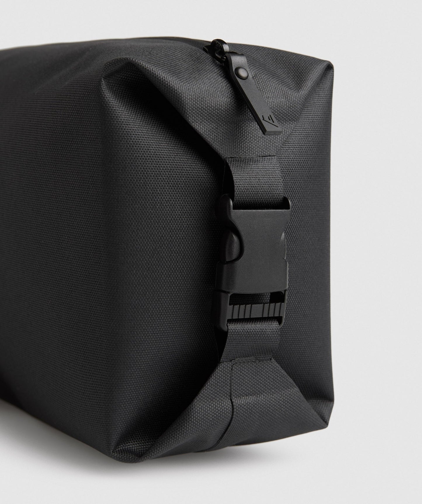 Gymshark X-Series Toiletry Bag - Black