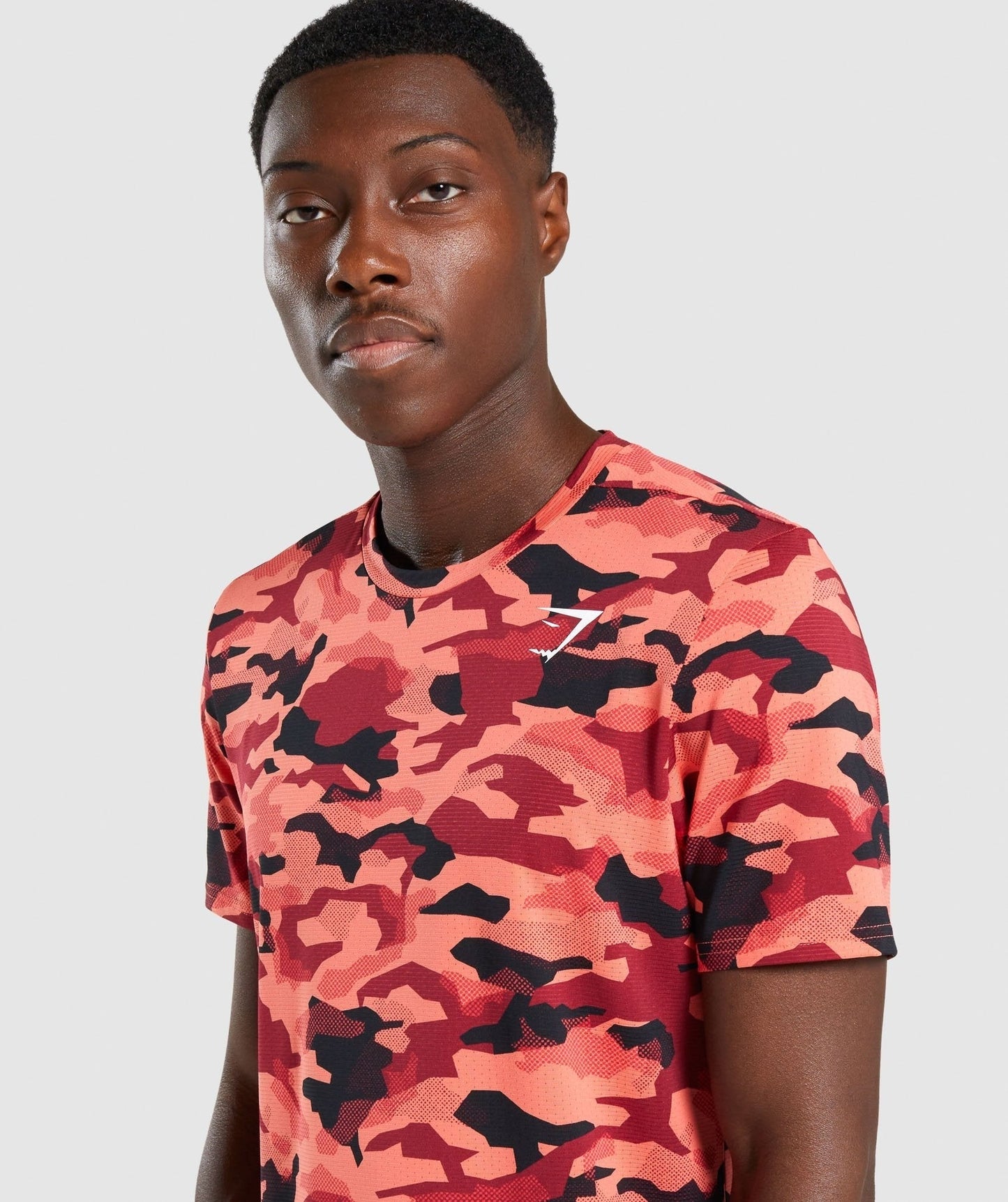 Gymshark Arrival T-Shirt - Red Camo