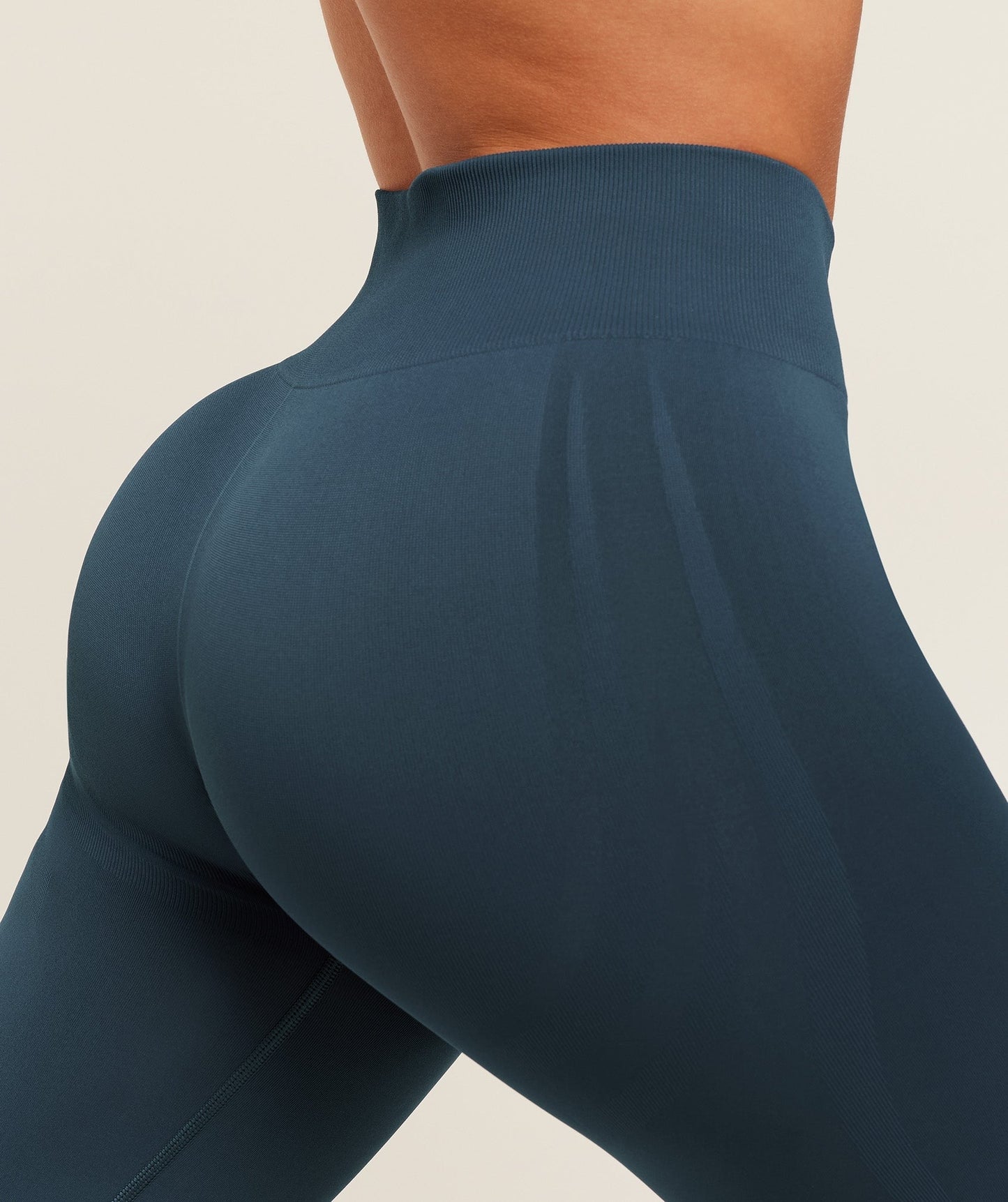 Gymshark Light Hold Flared Leggings - GS Stealth Blue