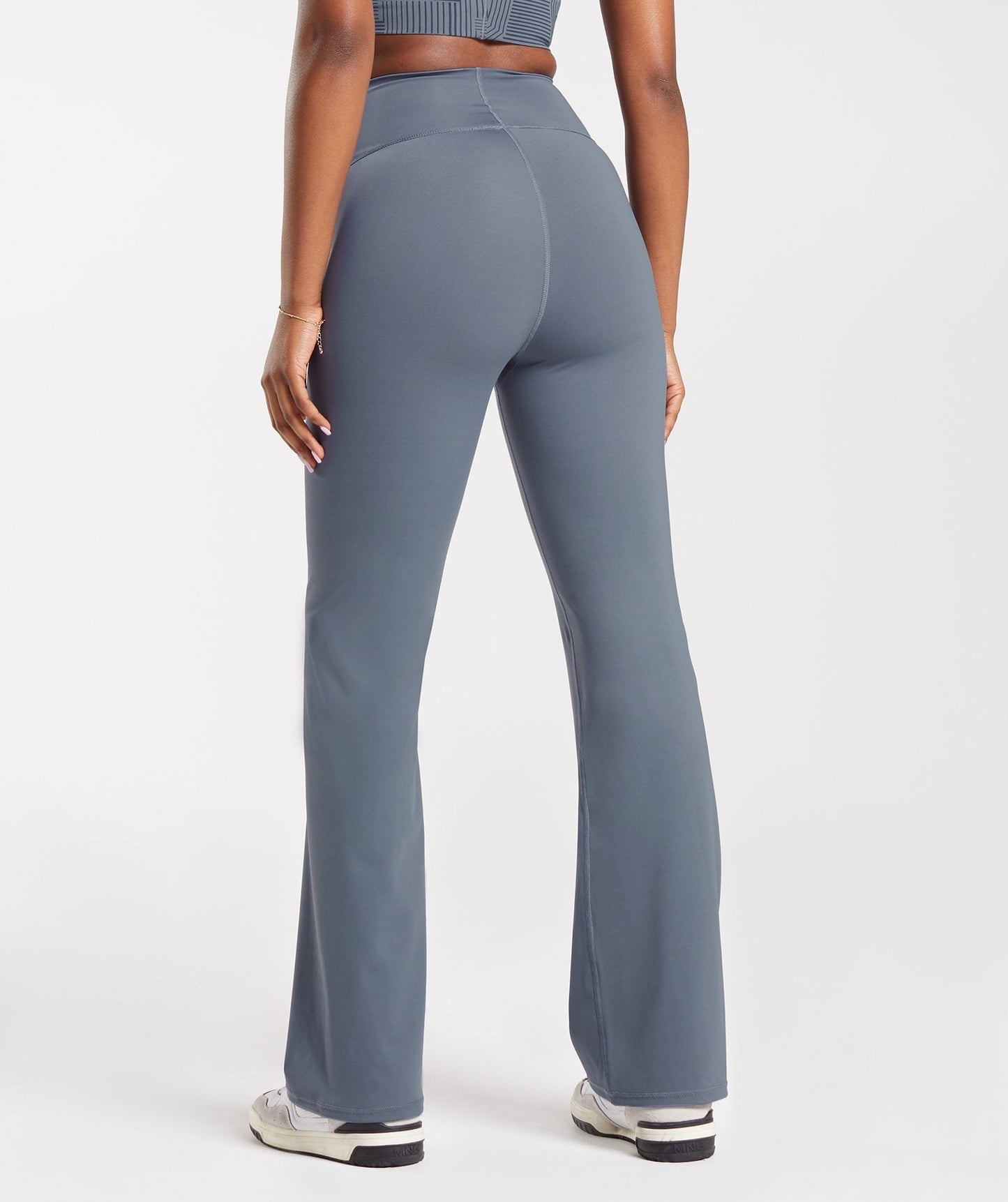 Gymshark Elevate Flared Leggings - Evening Blue