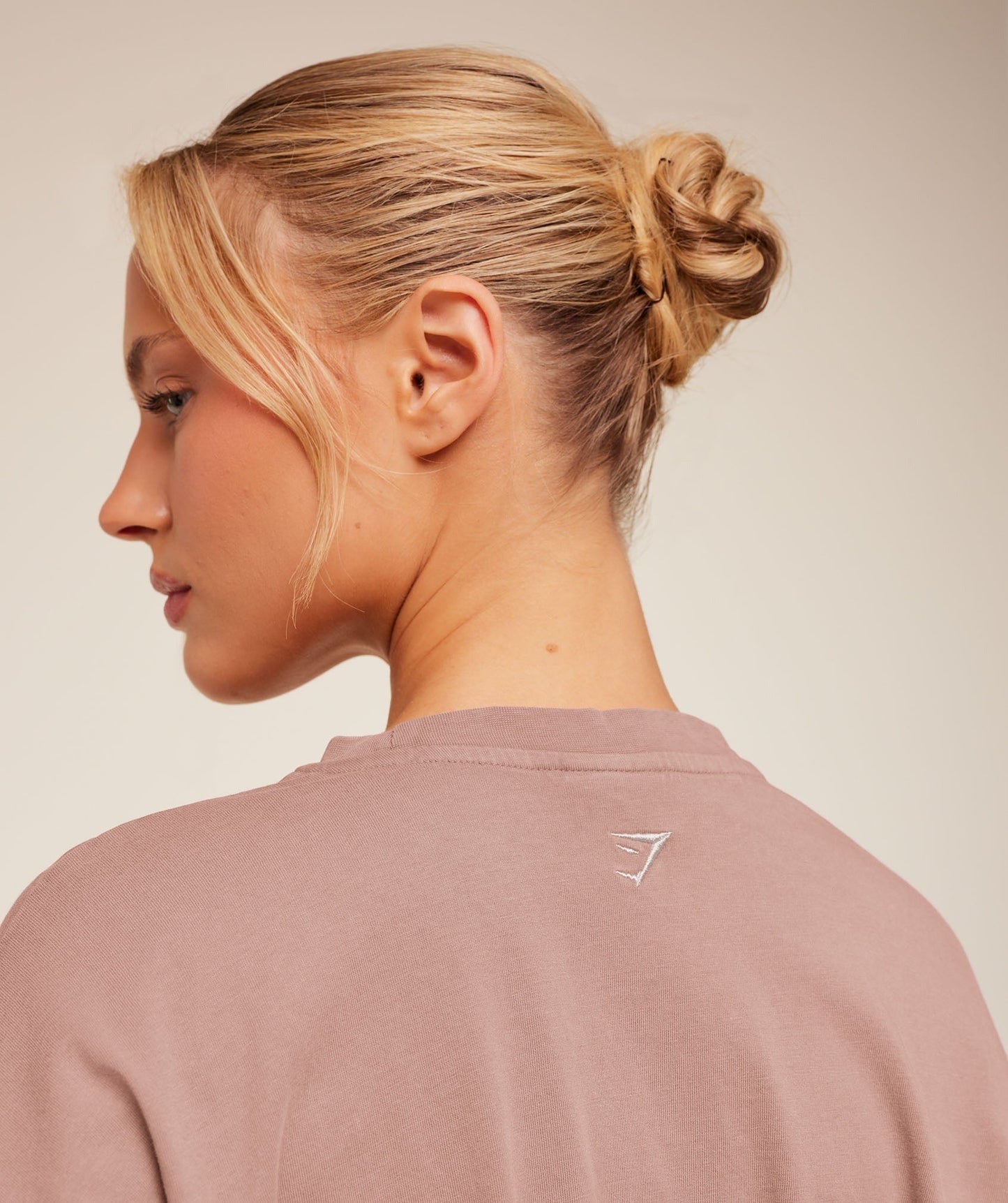 Gymshark Chainstitch Graphic Short Sleeve T-Shirt - Chestnut Pink/Wash