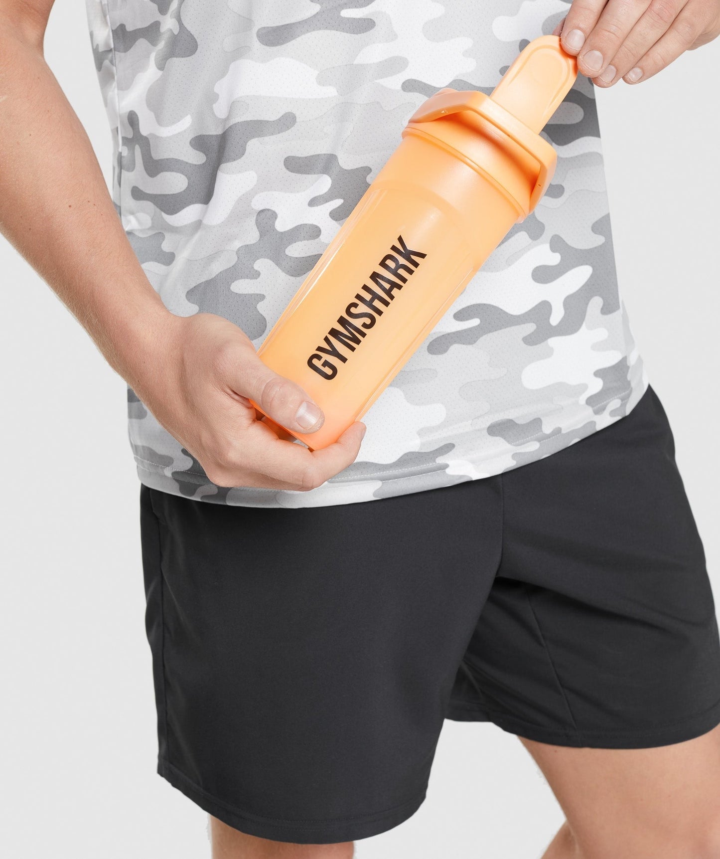 Gymshark Shaker Bottle - Apricot Orange