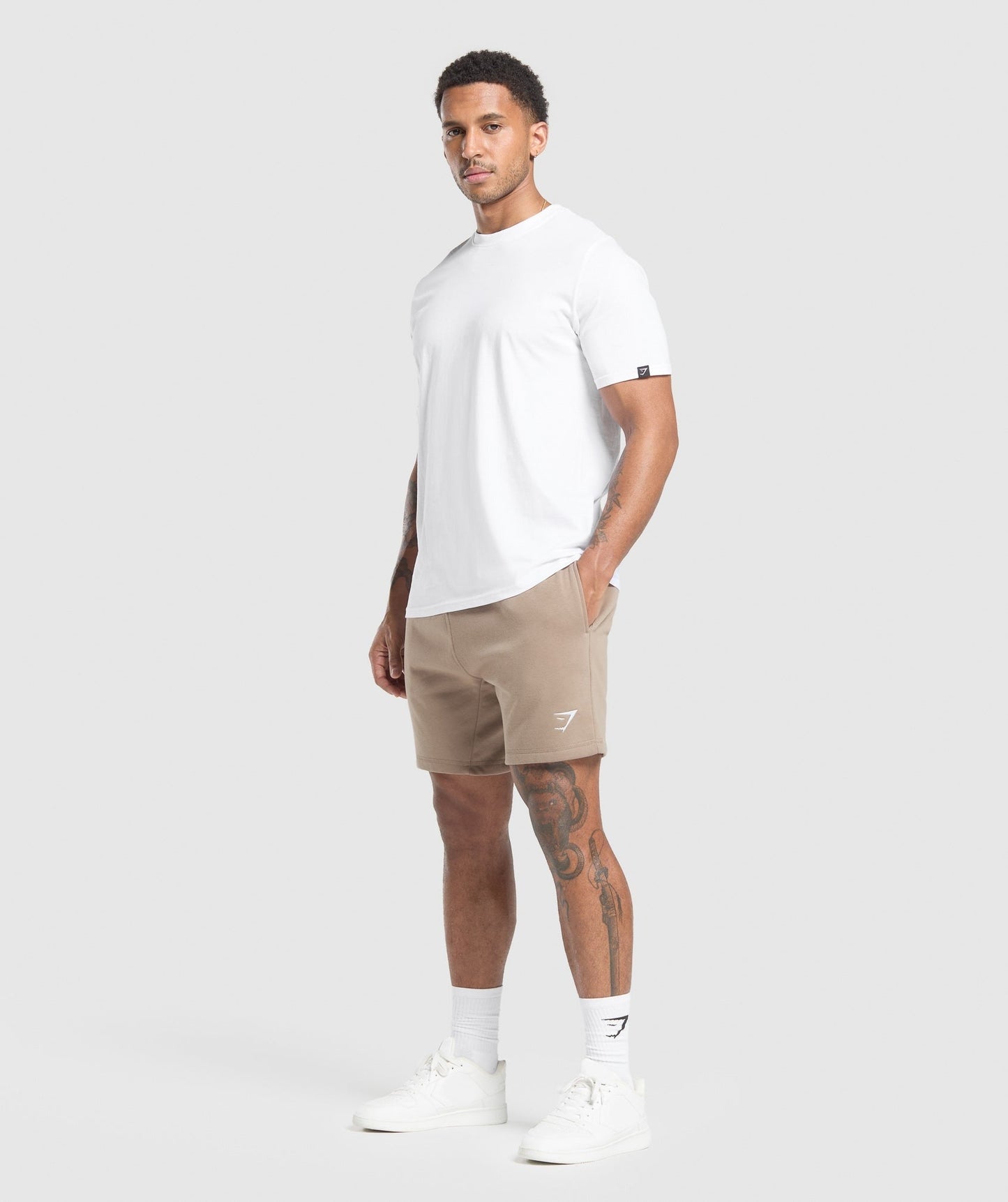 Gymshark Crest 7" Shorts - Lifestyle Brown