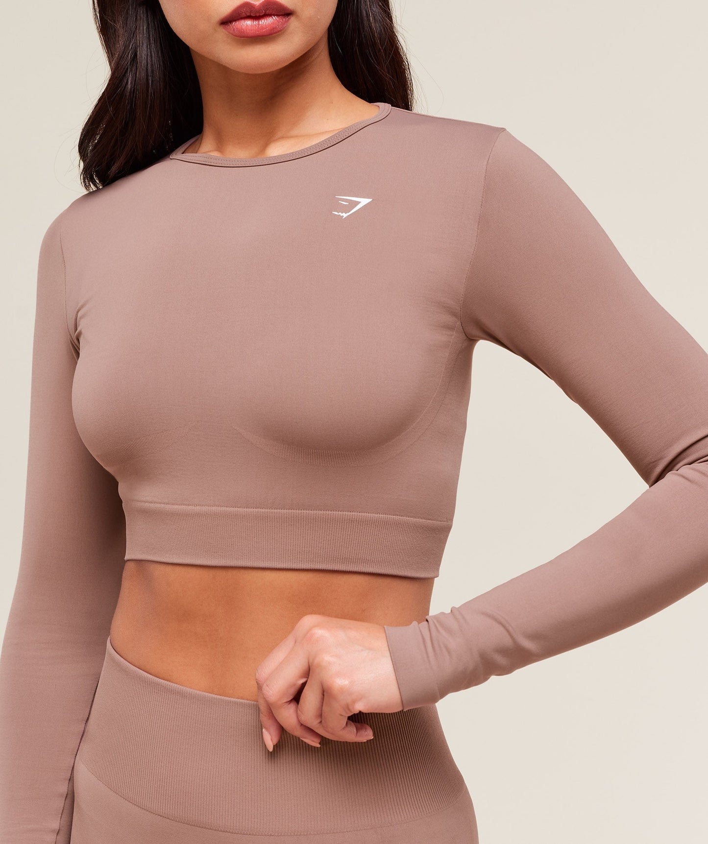 Gymshark Everyday Seamless Long Sleeve Crop Top - Chestnut Pink