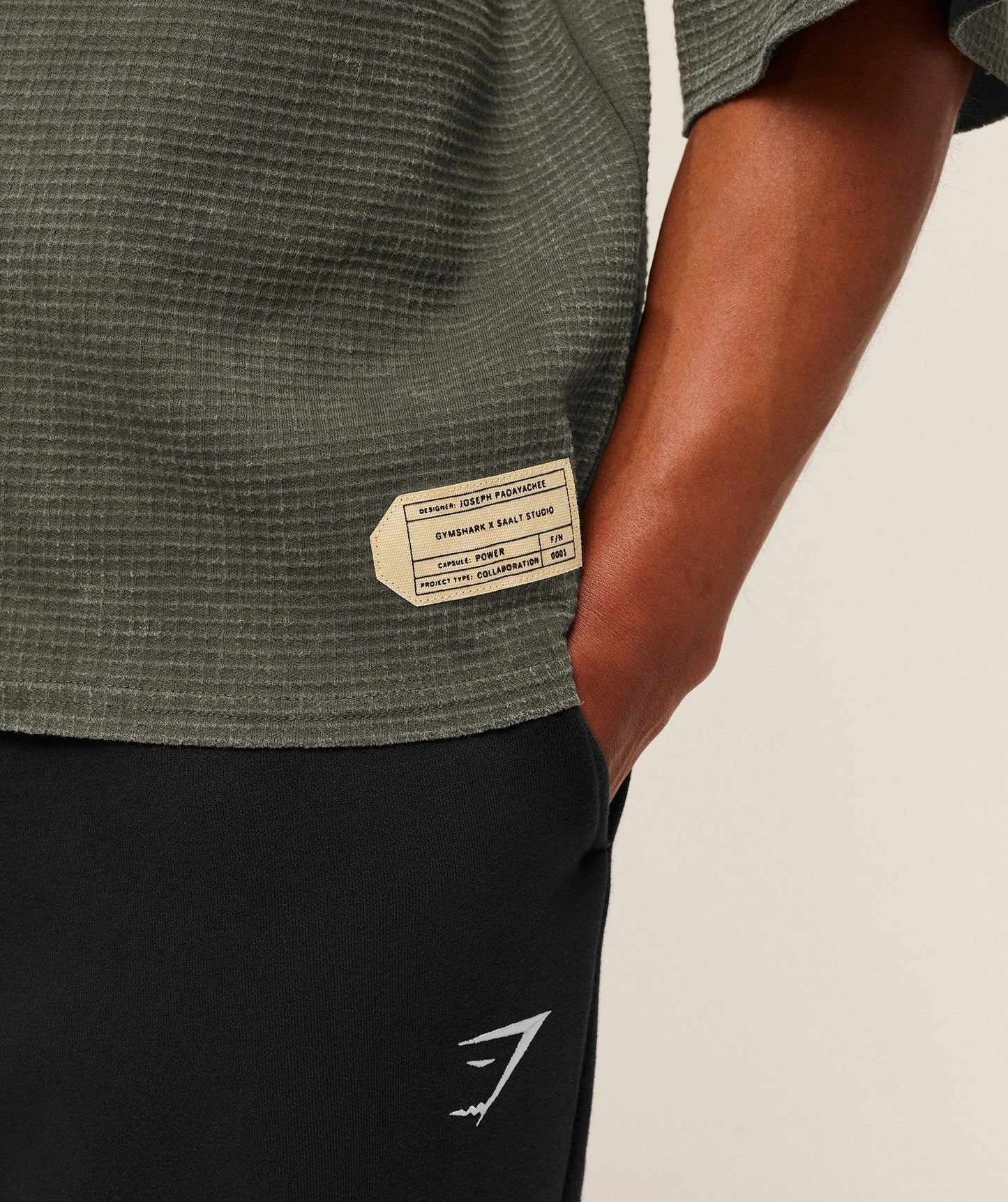 Gymshark x Saalt Studios Tee - Strength Green