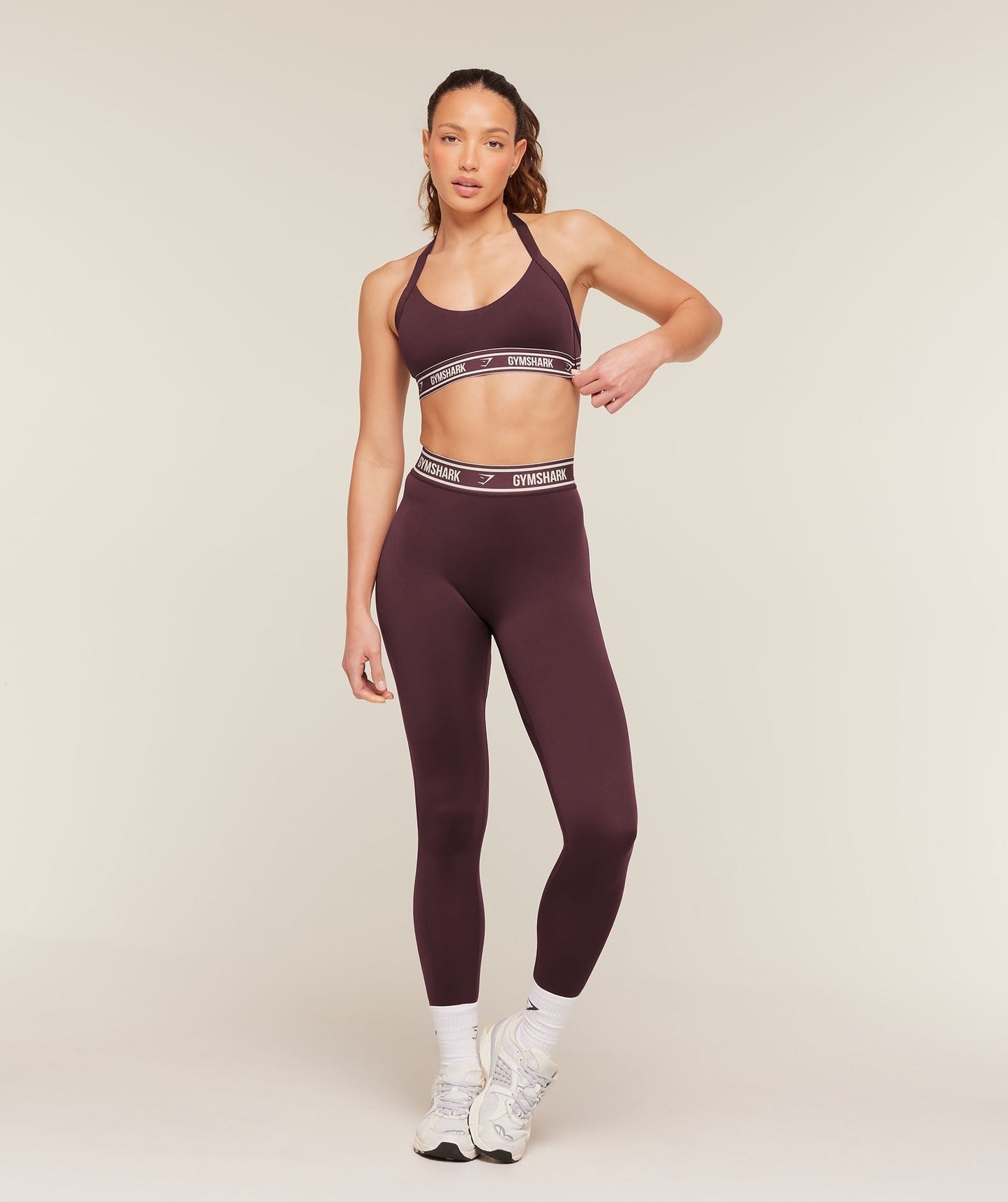 Gymshark Light Support Halter Neck Logo Sports Bra - Cherry Purple