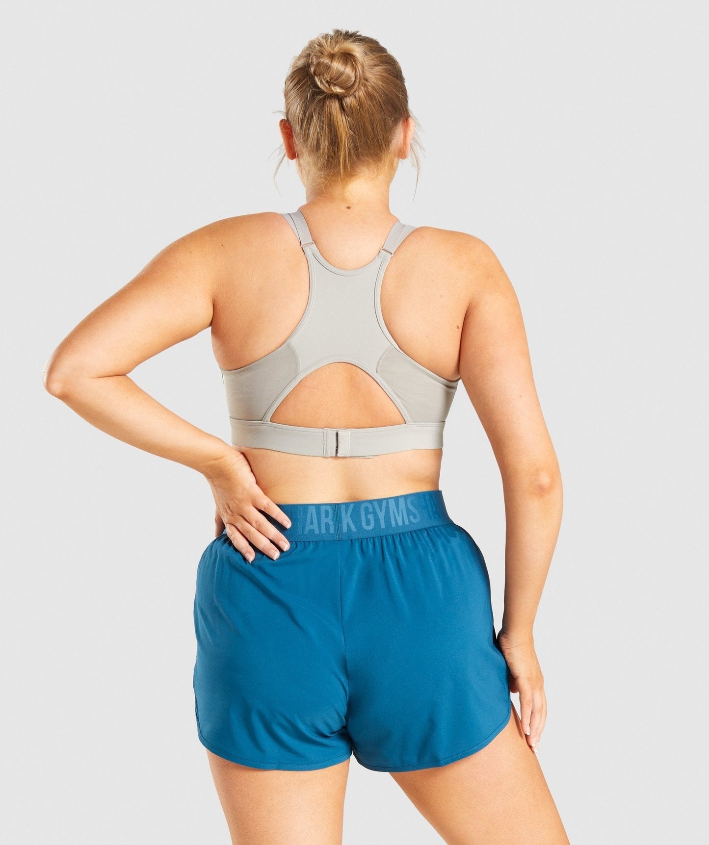 Gymshark Mesh Neckline Sports Bra - Grey