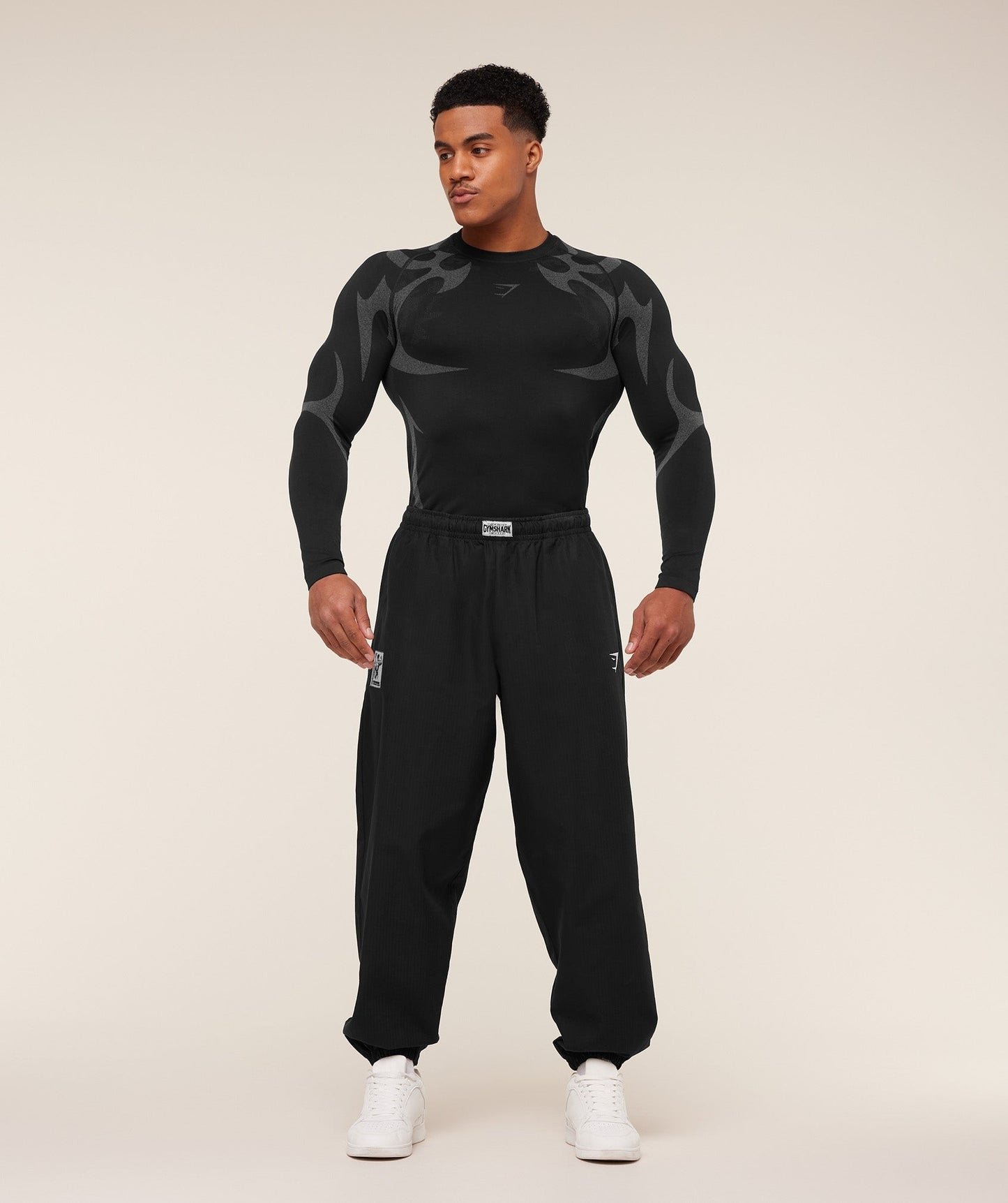 Gymshark Storm Seamless Long Sleeve T-Shirt - Black/Pitch Grey