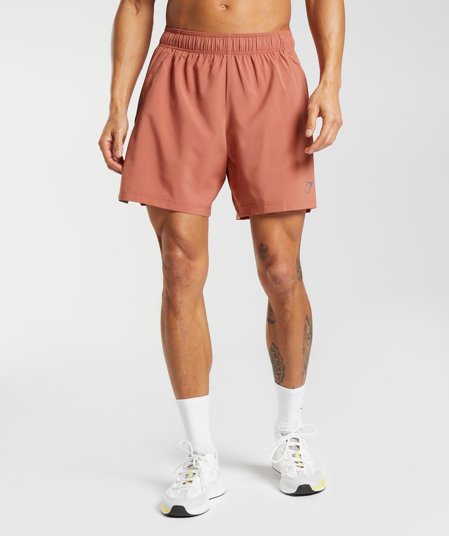 Gymshark Sport 7" Shorts - Persimmon Red/Silhouette Grey