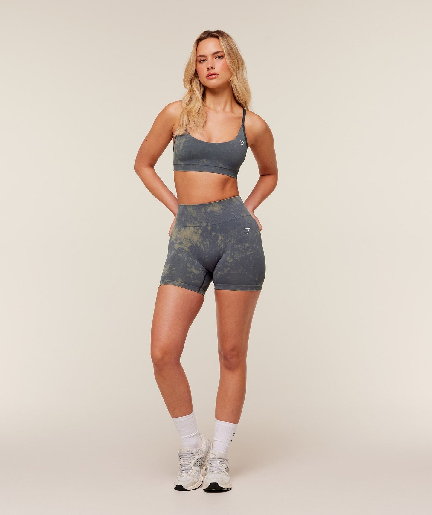 Gymshark Washed Sports Bra - Grey Wash
