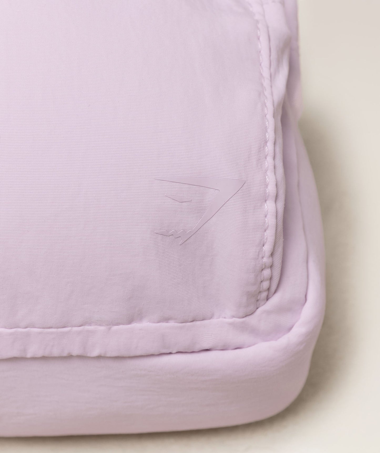 Gymshark Pleat Sling Bag - Ice Pink
