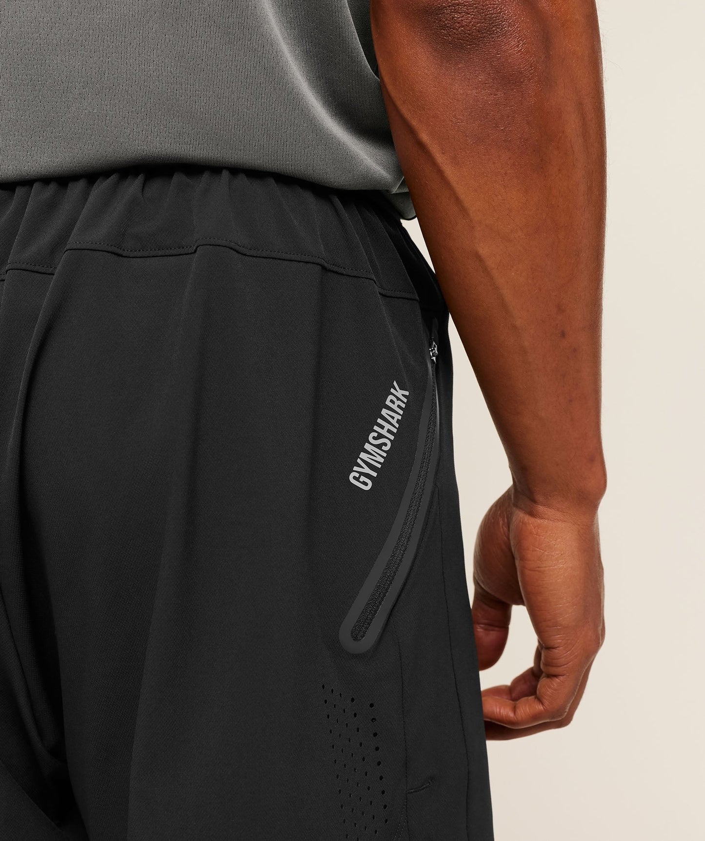 Gymshark Sport Hybrid 6" Shorts - Black