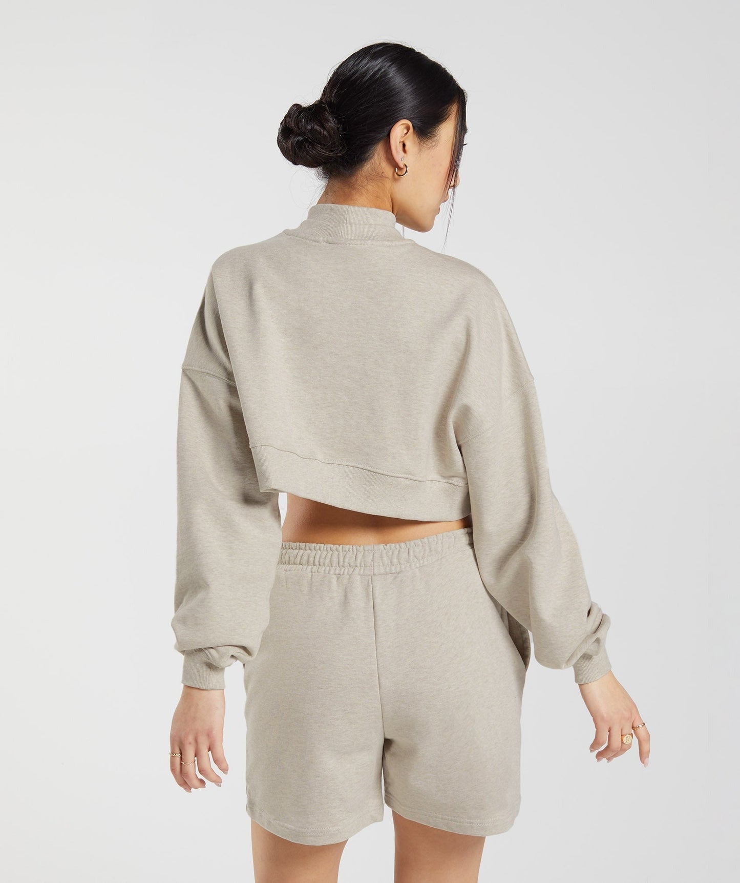 Gymshark Rest Day Sweats Cropped Pullover - Sand Marl