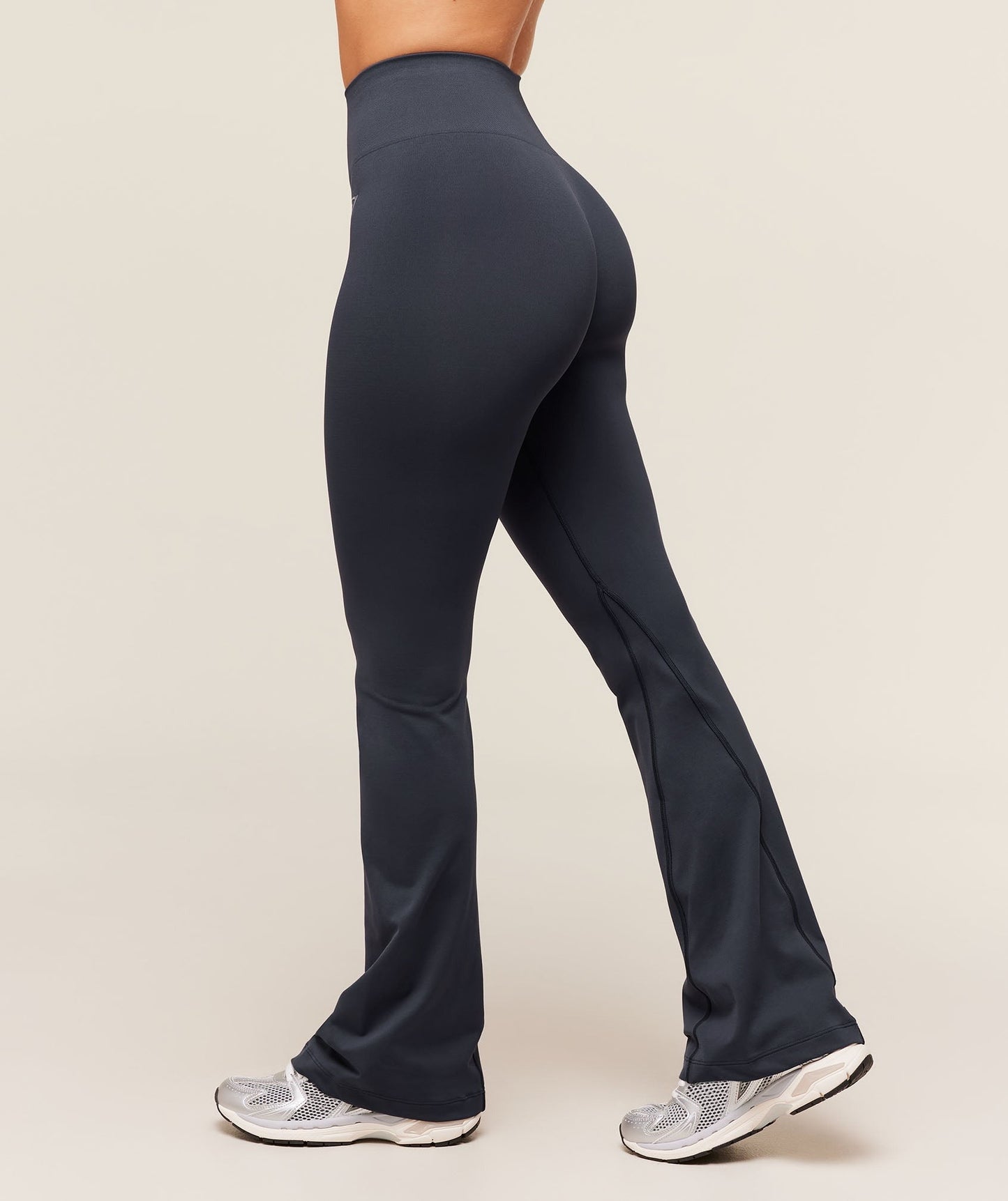 Gymshark Soft Sculpt Flared Leggings - Heavy Blue