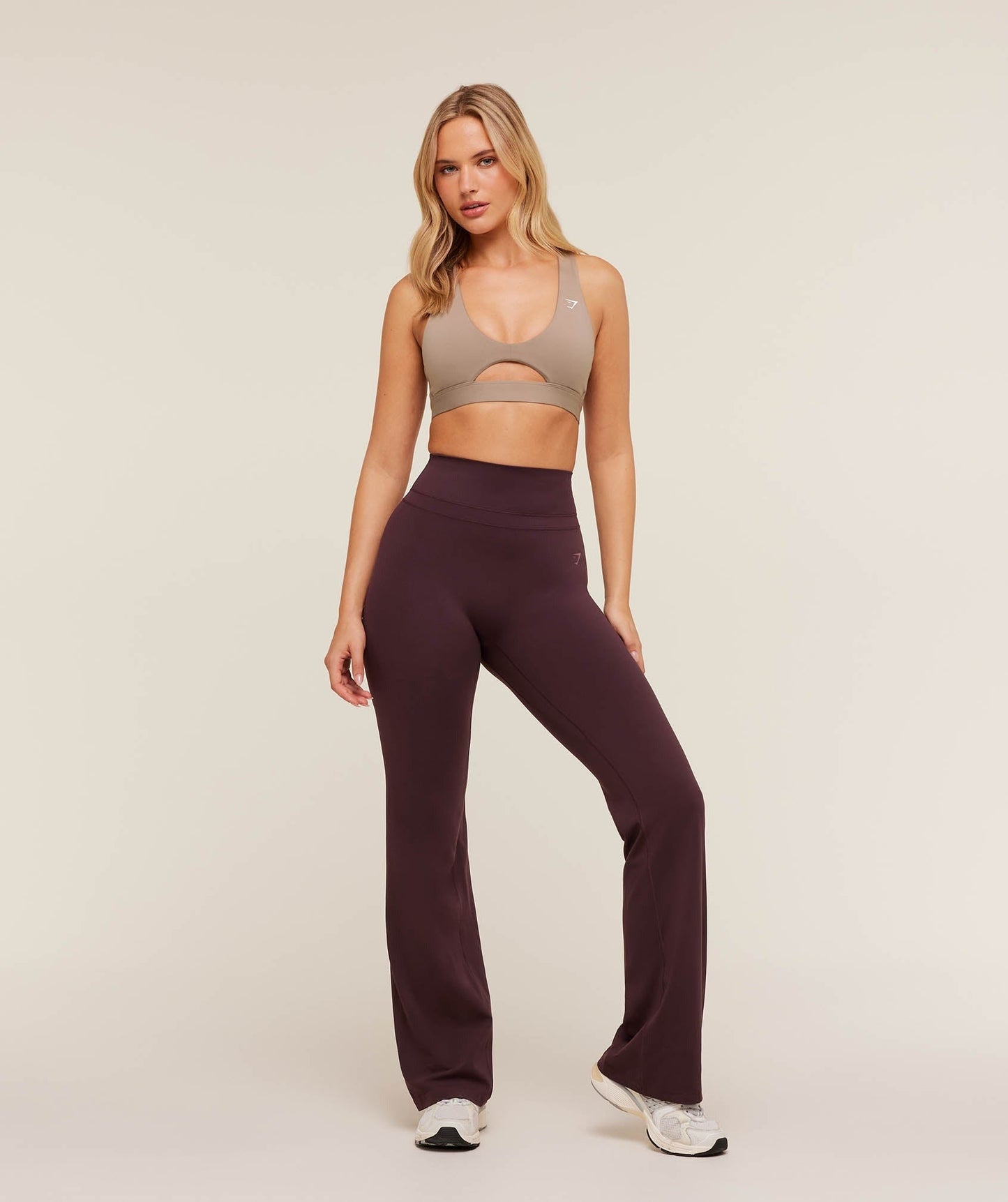 Gymshark Peek A Boo Sports Bra - Lifestyle Brown