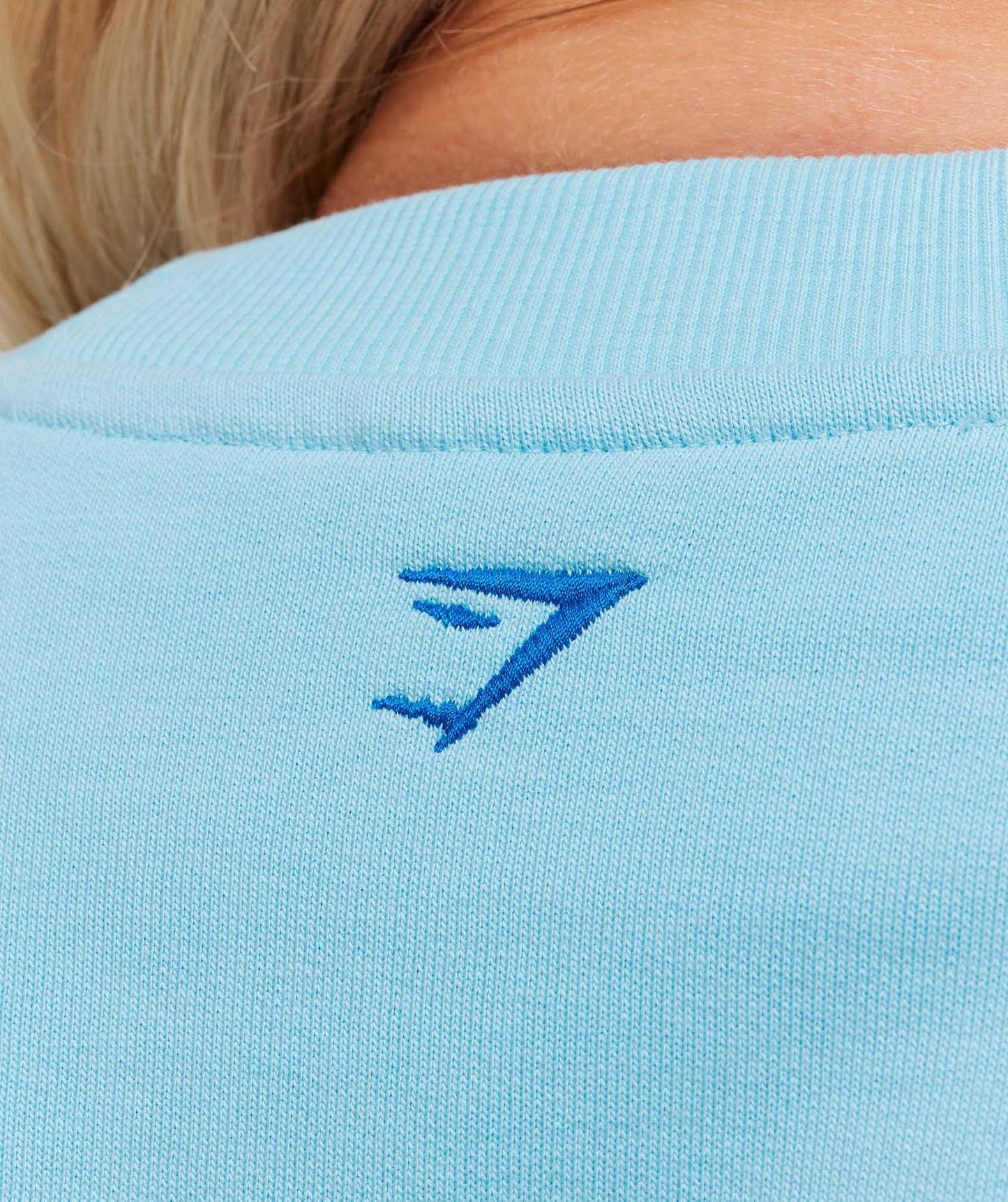 Gymshark Collegiate Graphic Crew Neck Pullover - Athletic Light Blue
