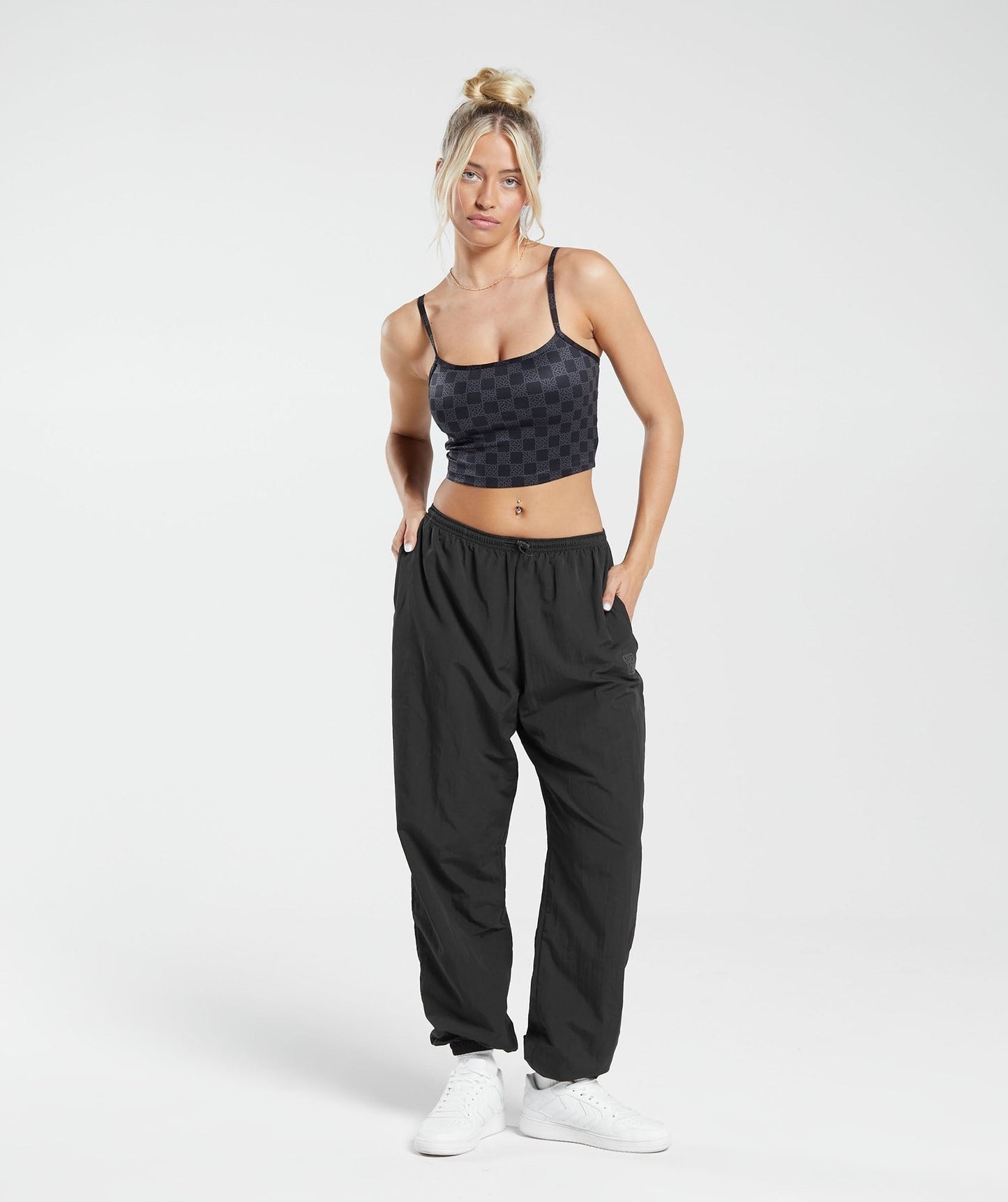 Gymshark Monogram Crop Cami Tank - Onyx Grey