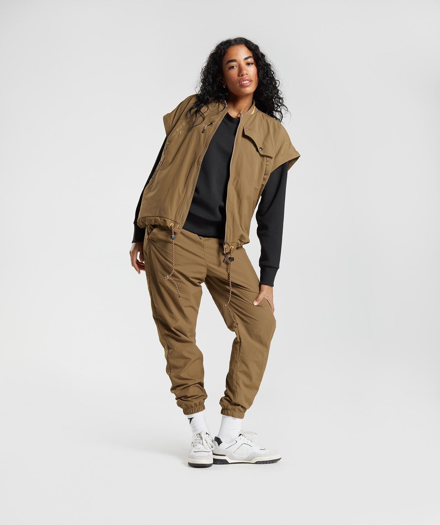 Gymshark Retake Woven Jacket - Puddle Brown