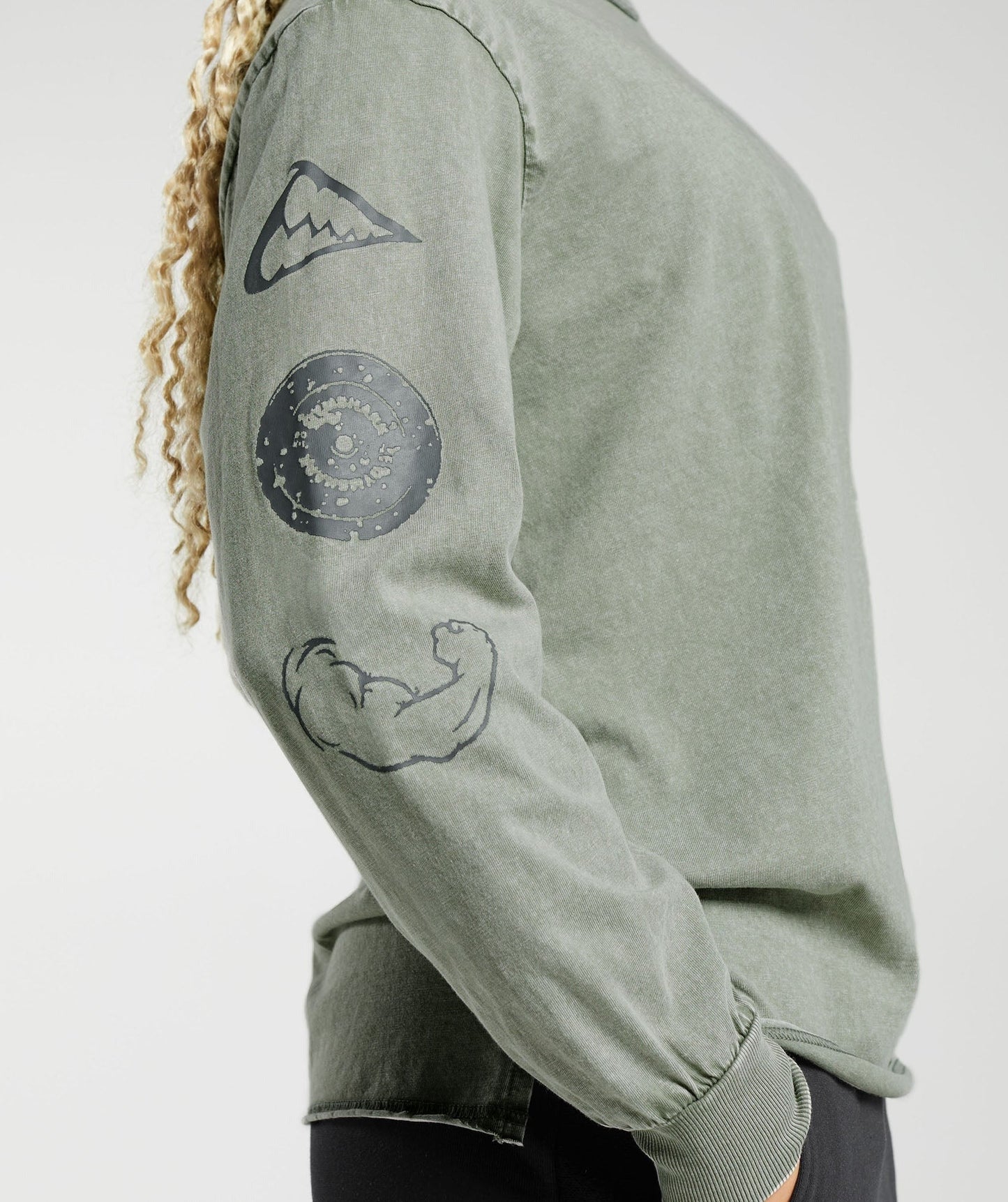 Gymshark Legacy Washed Long Sleeve Top - Dusk Green/Acid Wash