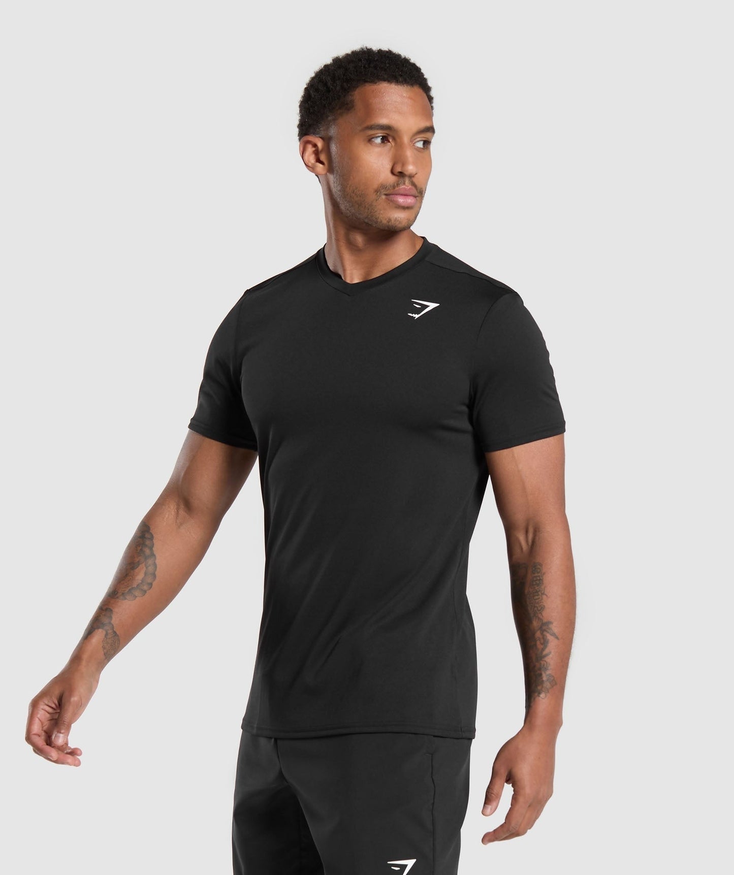 Gymshark Arrival V-Neck T Shirt - Black