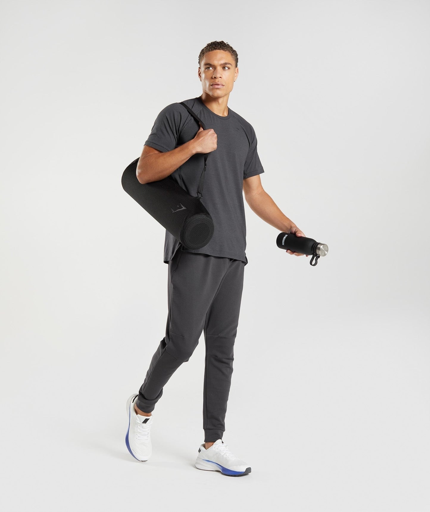 Gymshark Studio Breath T-Shirt - Onyx Grey