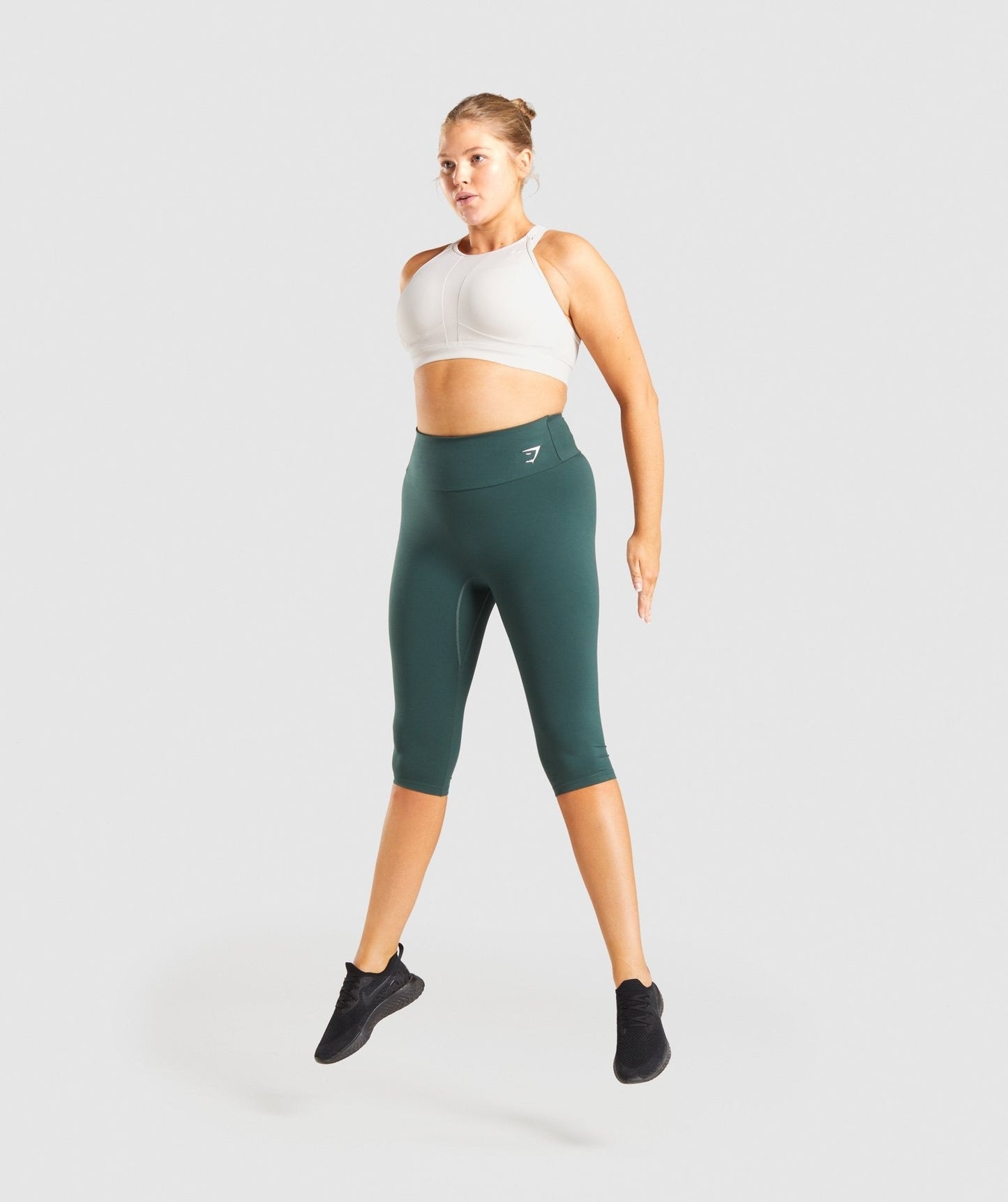 Gymshark Mesh Neckline Sports Bra - Cream