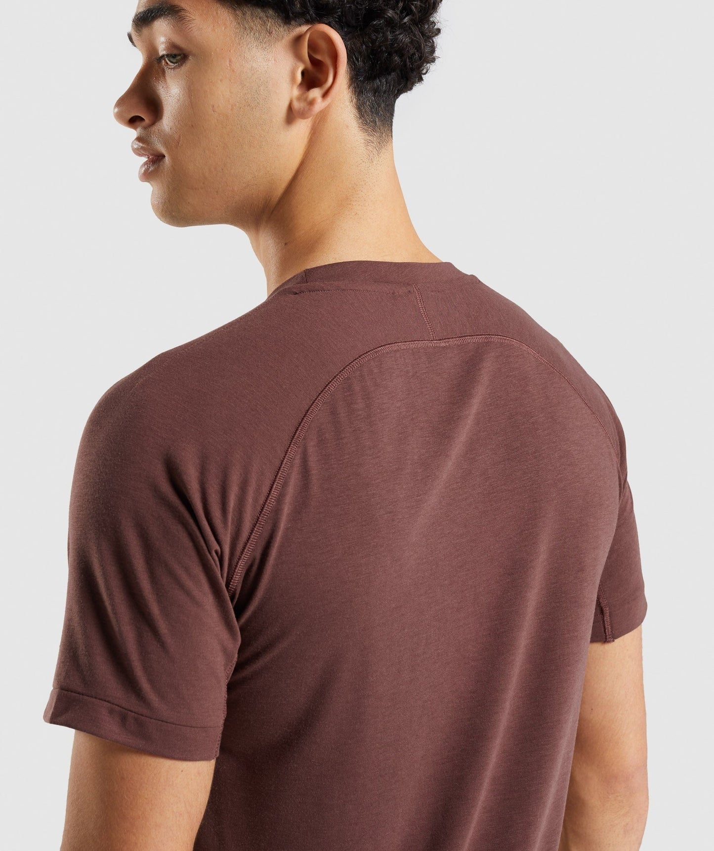 Gymshark Studio Amplify T-Shirt - Cherry Brown