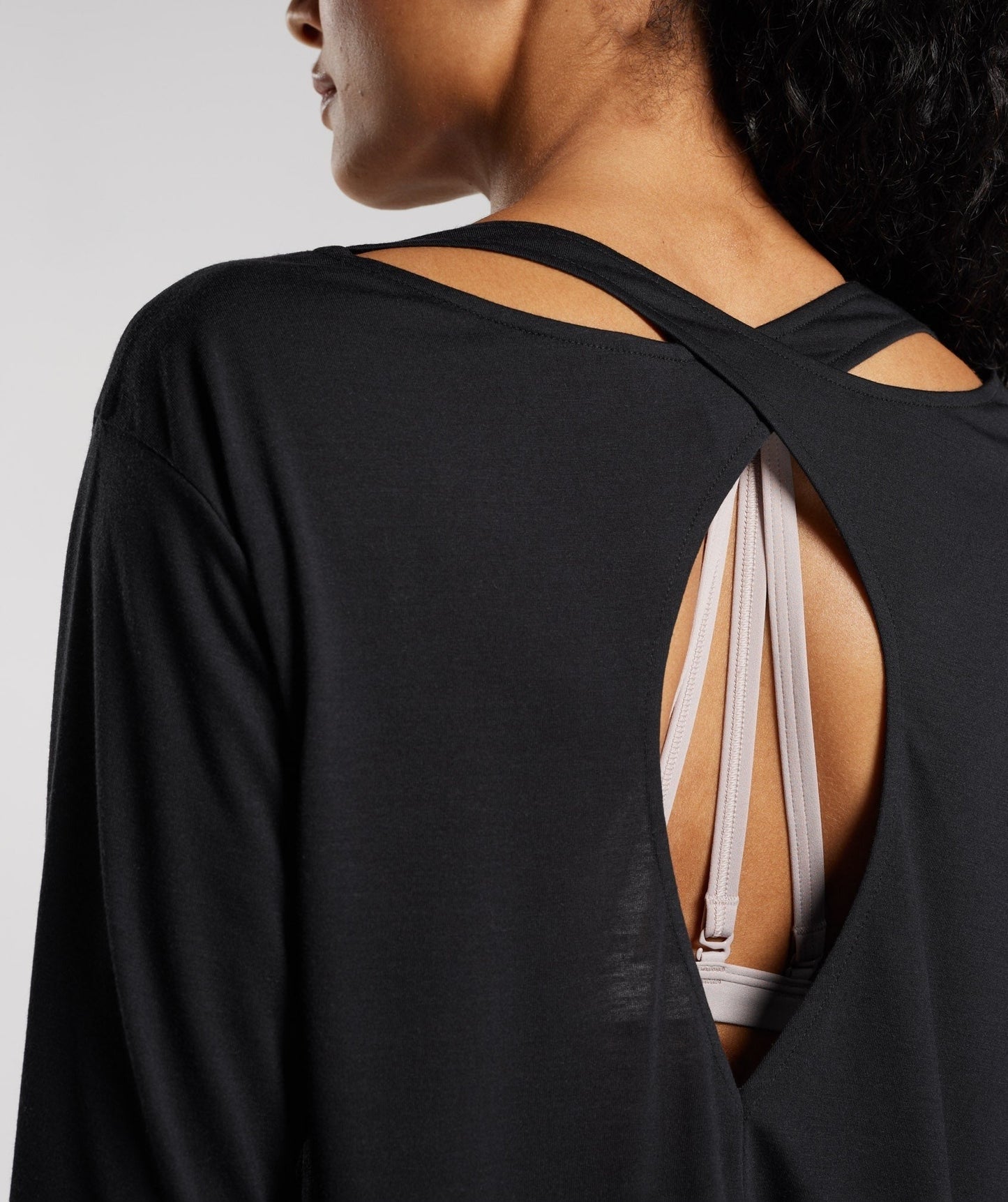 Gymshark Super Soft Cut-Out Long Sleeve Top - Black