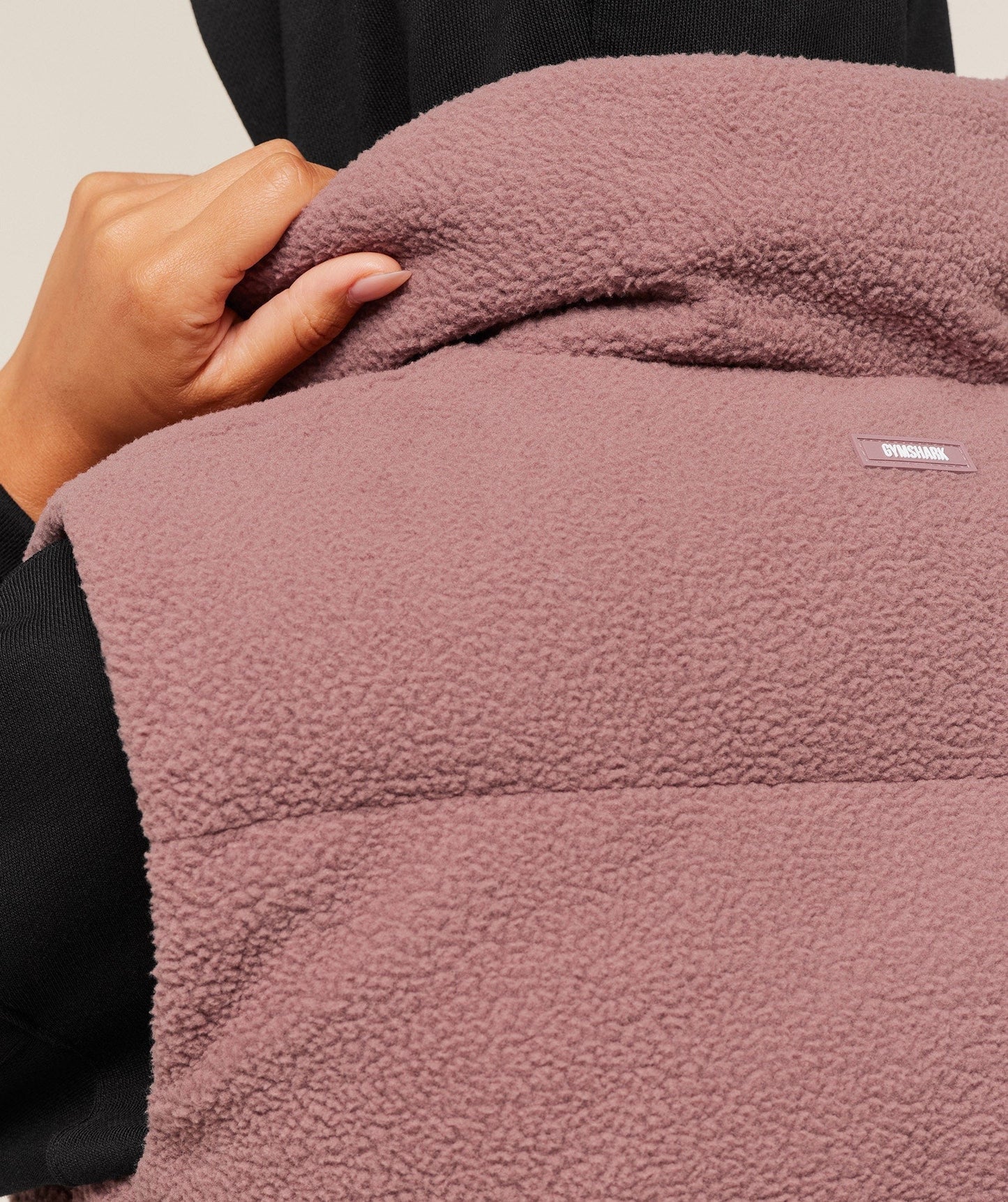 Gymshark Borg Puffer Vest - Chestnut Pink