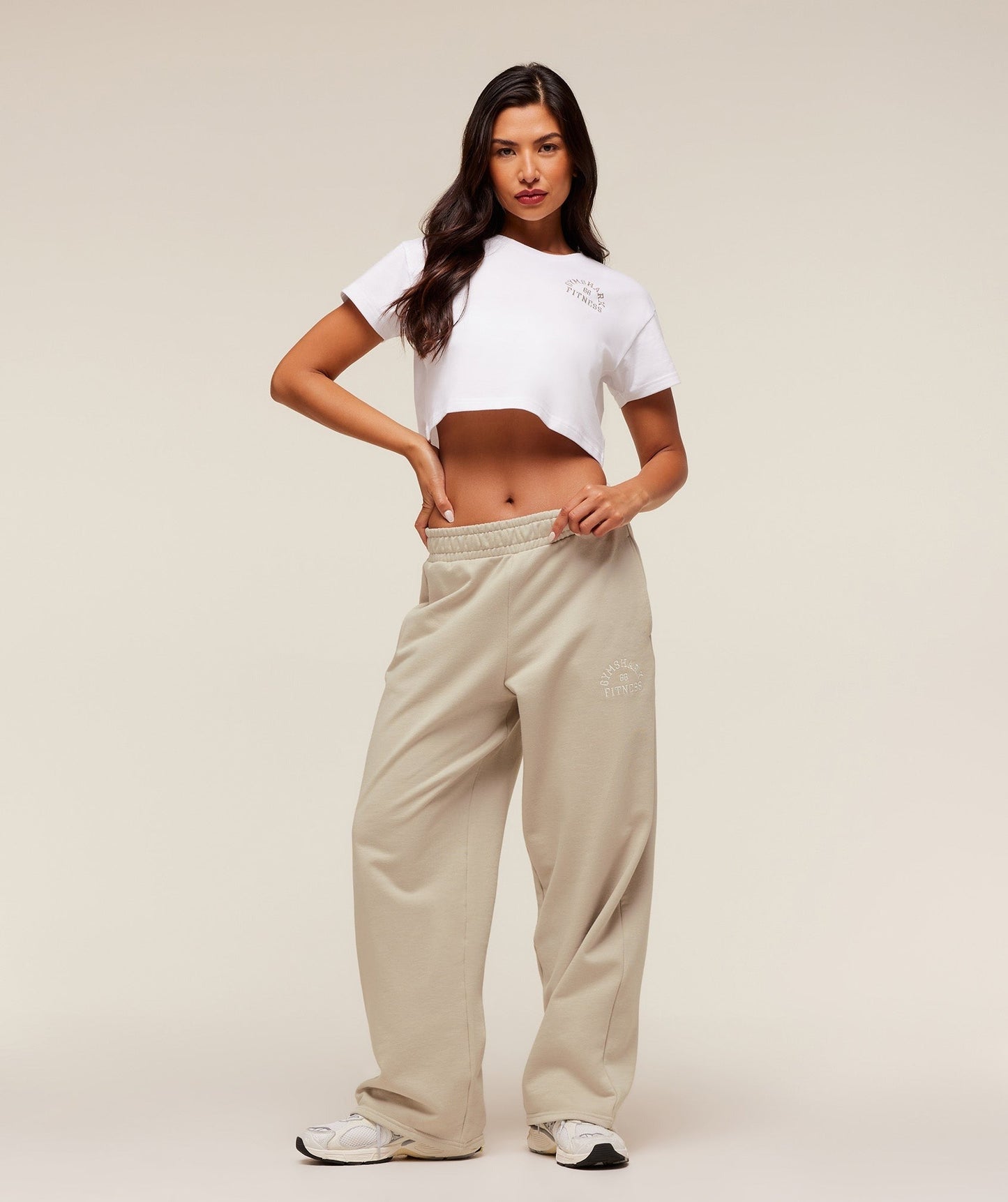 Gymshark Fitness Embroidered Graphic Oversized Crop Top - White