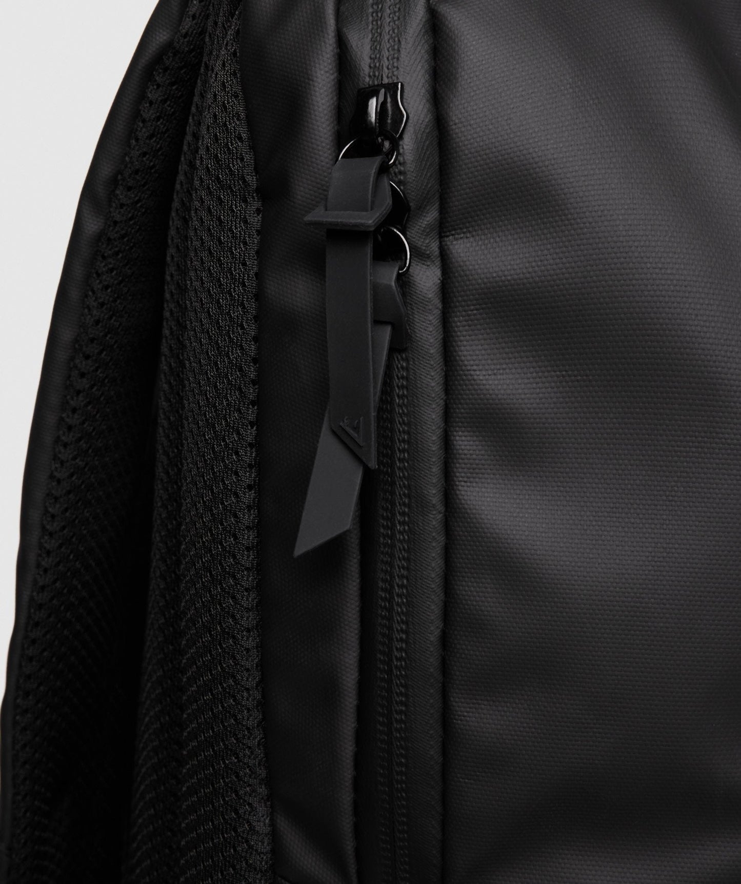 Gymshark X-Series 0.1. Backpack - Black/Pink