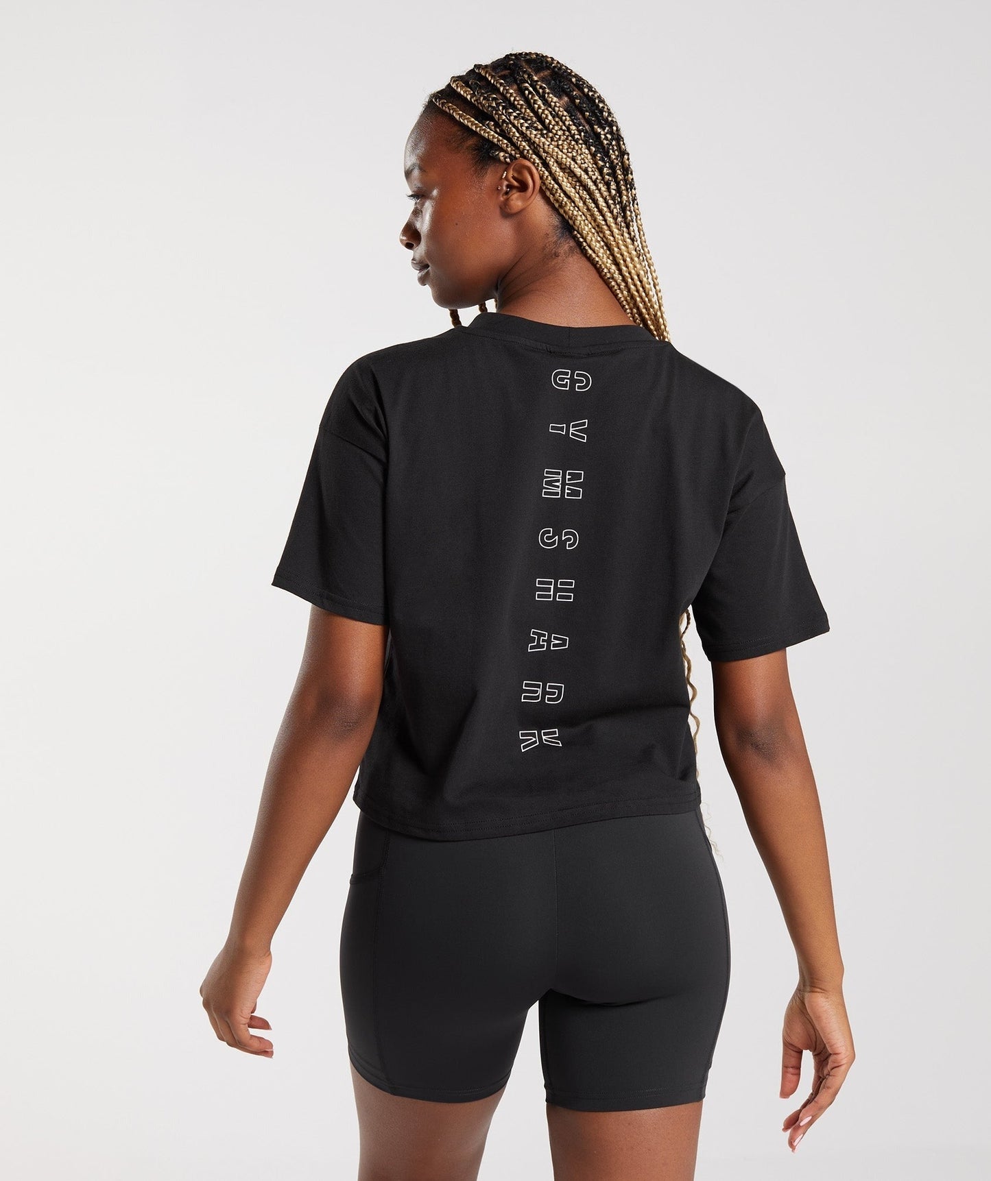 Gymshark Central Graphic Midi Tee - Black